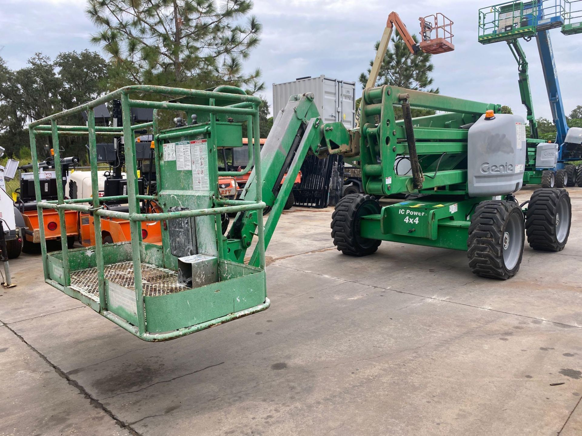 2012 GENIE Z45/25J ARTICULATING BOOM LIFT, 4x4, DUAL FUEL, 45' PLATFORM HEIGHT, 2,547 HOURS SHOWING - Image 18 of 30