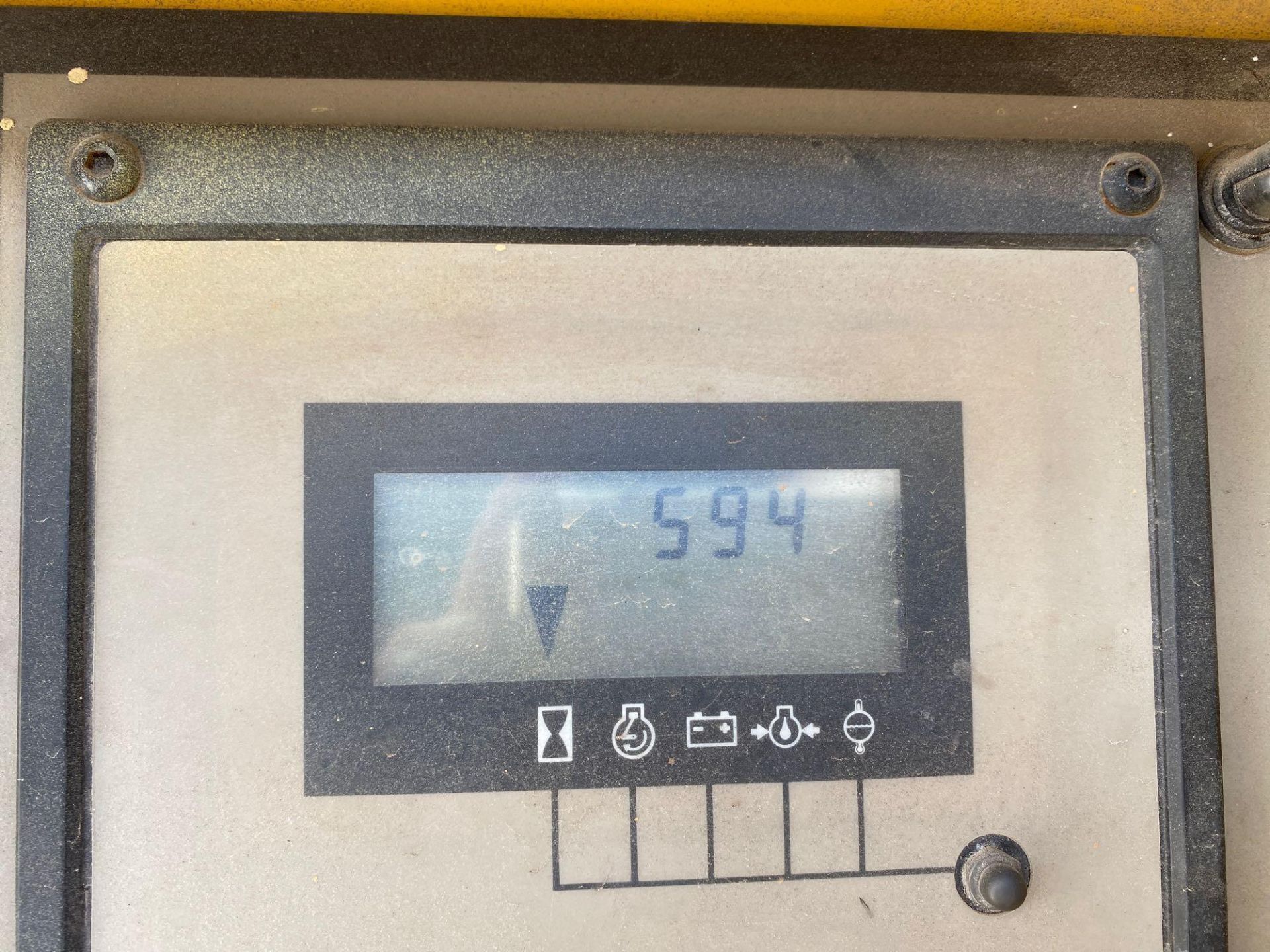 200KW/250KVA CATERPILLAR DIESEL GENERATOR, MODEL 3208, 594 HOURS SHOWING, RUNS & OPERATES - Image 20 of 32