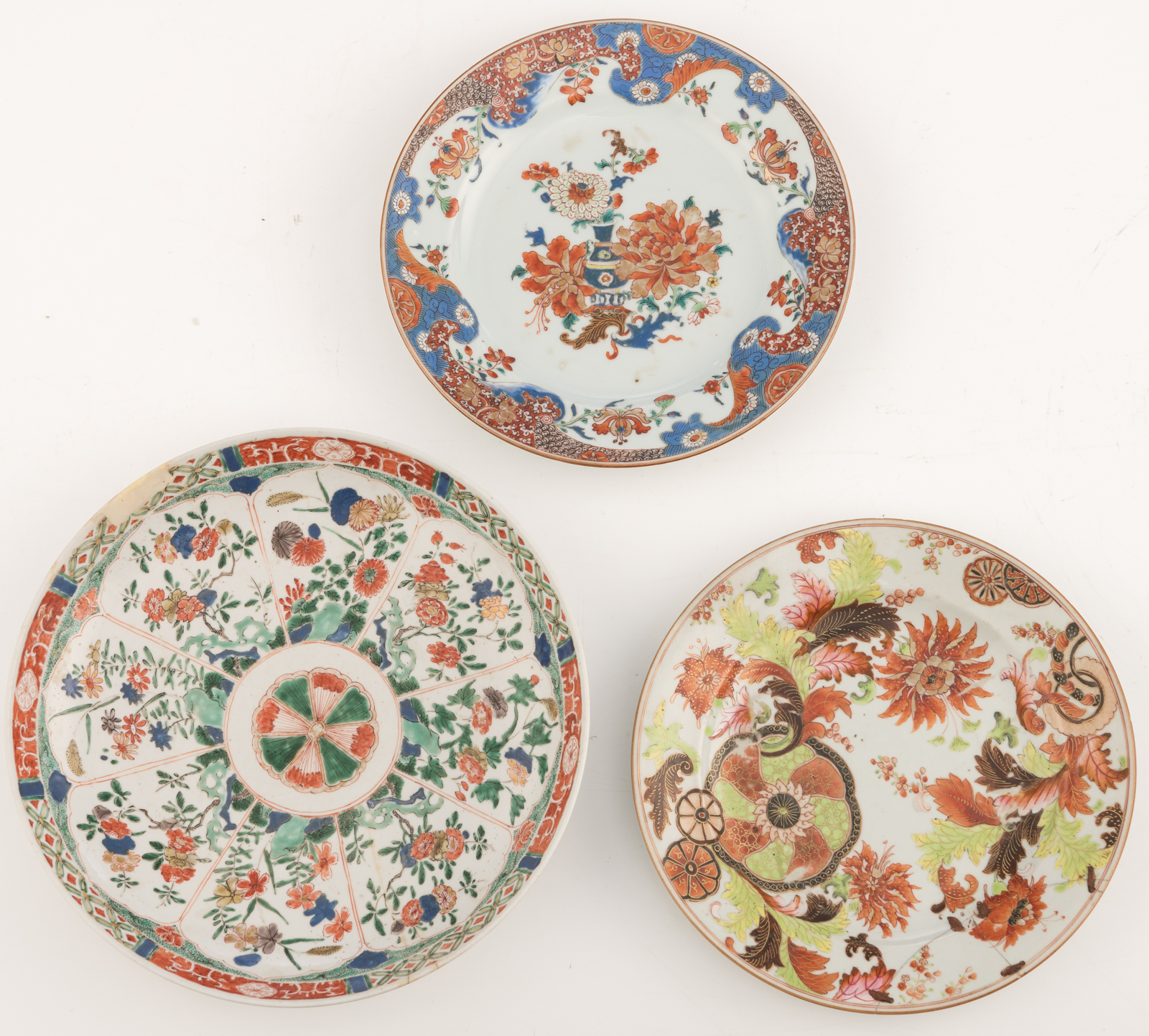 Five Chinese polychrome dishes; added three ditto pots and covers, 18th/19thC, H 10 - 13 - ø 21,5 - - Image 10 of 12