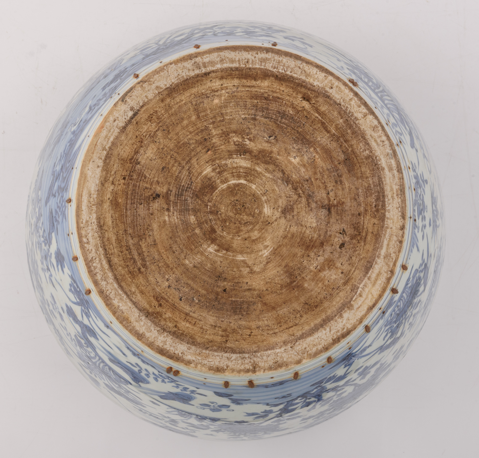 A Chinese blue and white jardiniere, all-over decorated with flowers and birds in a river landscape, - Image 7 of 7