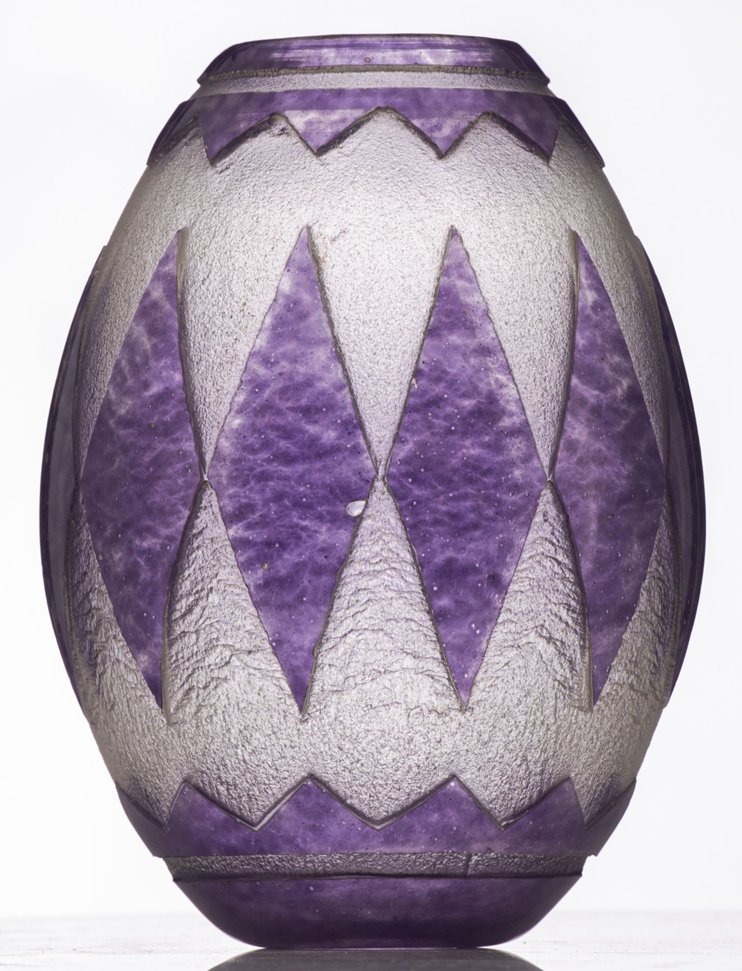 An Art Deco vase by David Gueron Degue, layered glass decorated with purple leaves, H 38 cm - Image 2 of 6