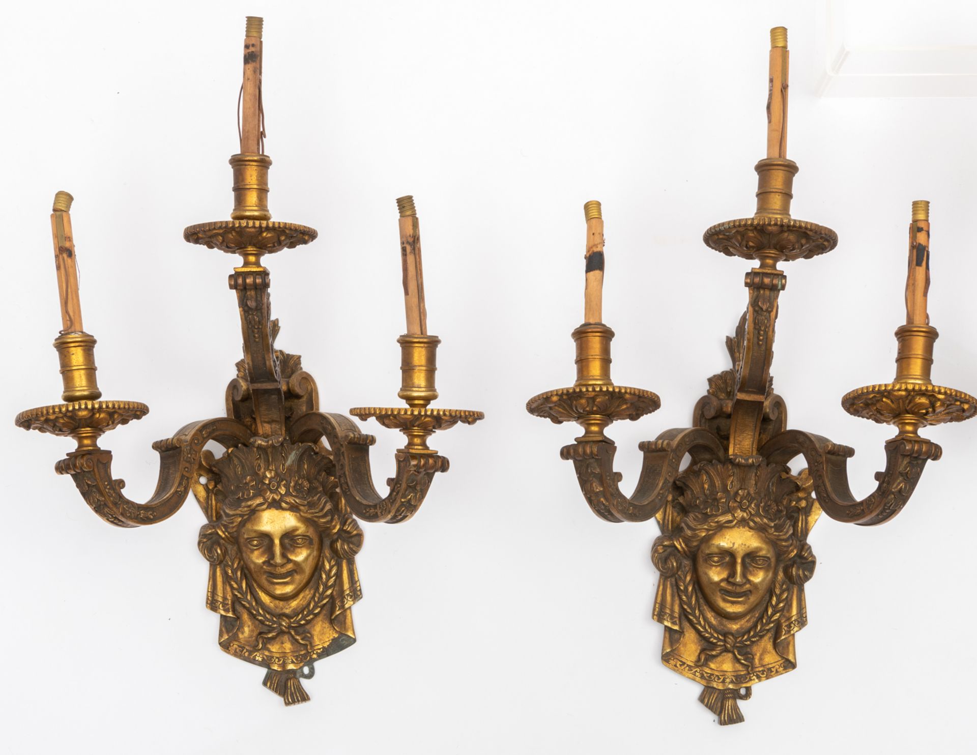 A pair of gilt bronze Baroque Revival wall lamps, H 47 - W 41 cm; added a matching pair of Neoclassi - Image 3 of 5