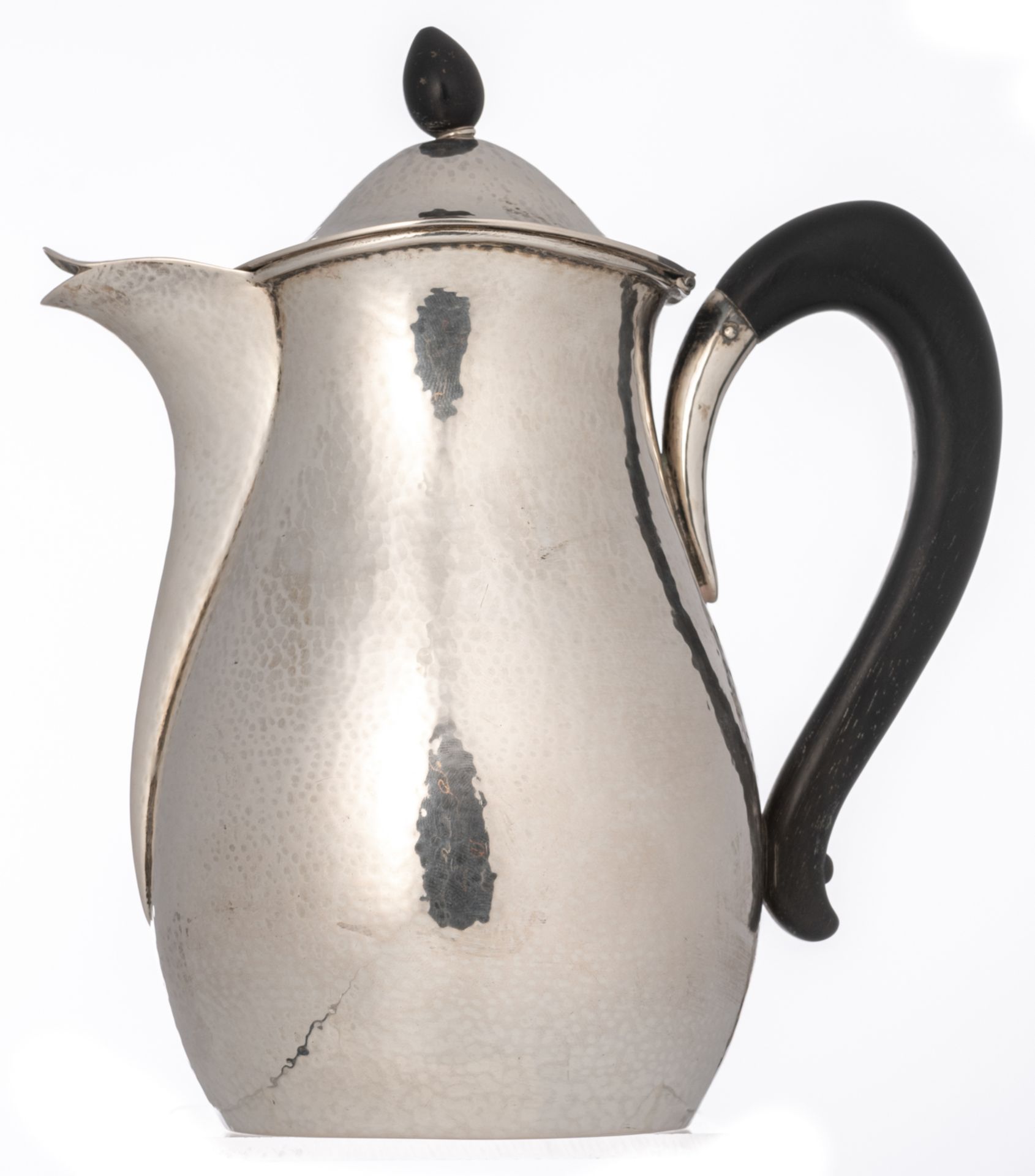 A five-part Art Deco martelé decorated silver coffee and tea set, with ebonised handles, makers mark - Bild 2 aus 28