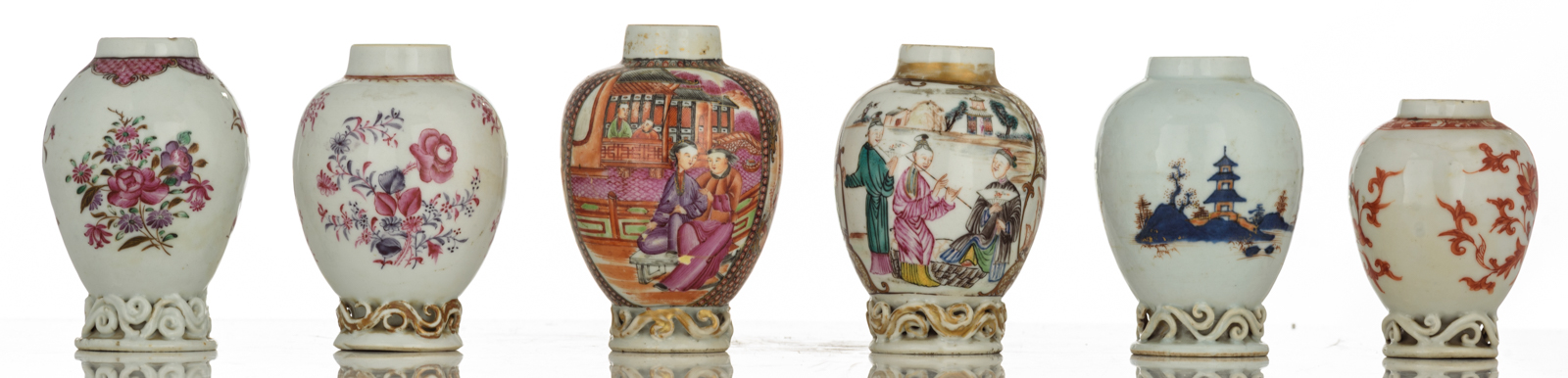 Six Chinese polychrome, iron red and famille rose tea caddies, decorated with flowers, figures and l - Image 4 of 7