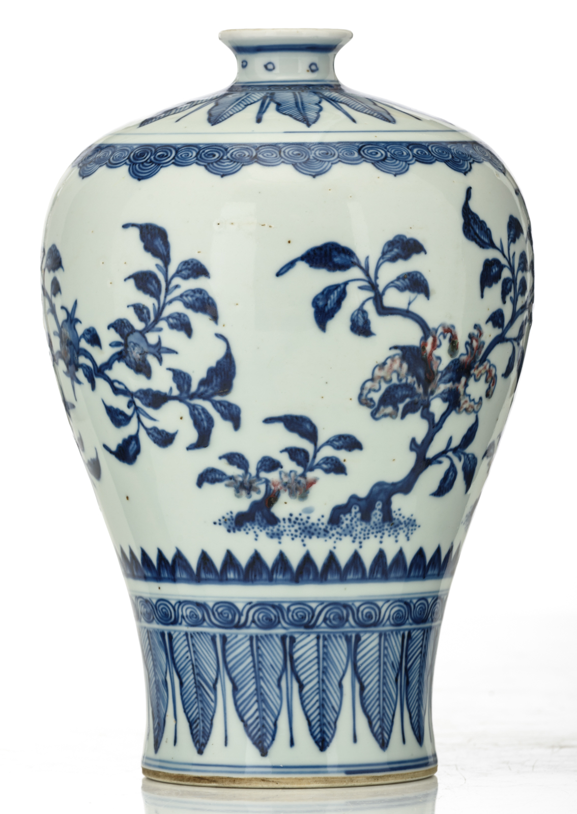 A Chinese copper-red and cobalt blue underglaze Meiping vase, decorated with peaches, Buddha's hands - Image 4 of 6