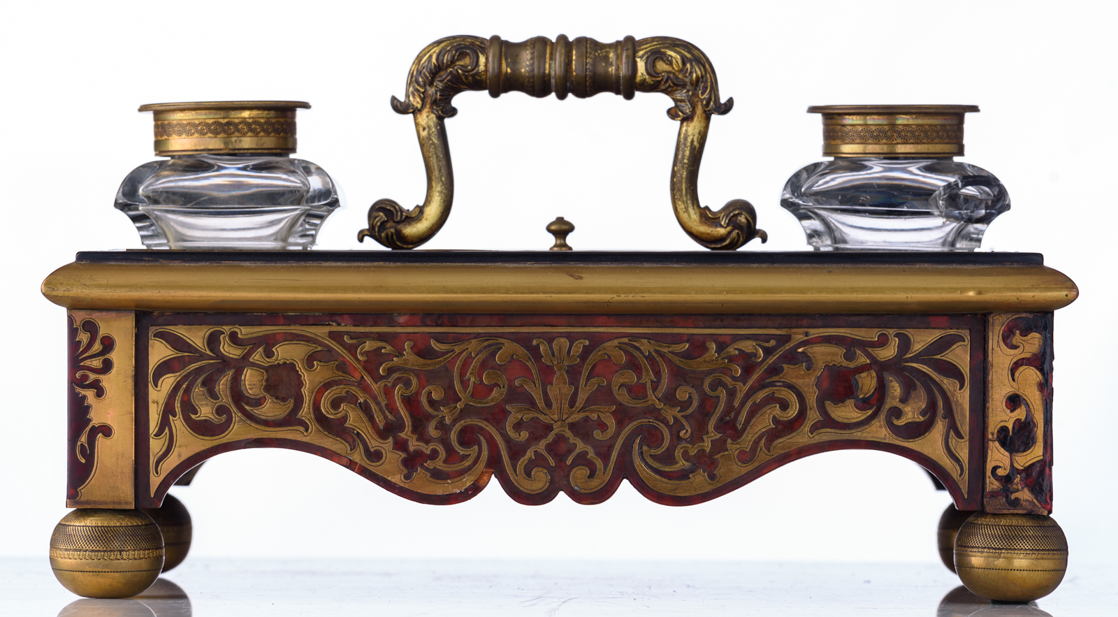 A Napoleon III Boulle work inkwell, H 19 - W 34 - D 26 cm - Image 2 of 8