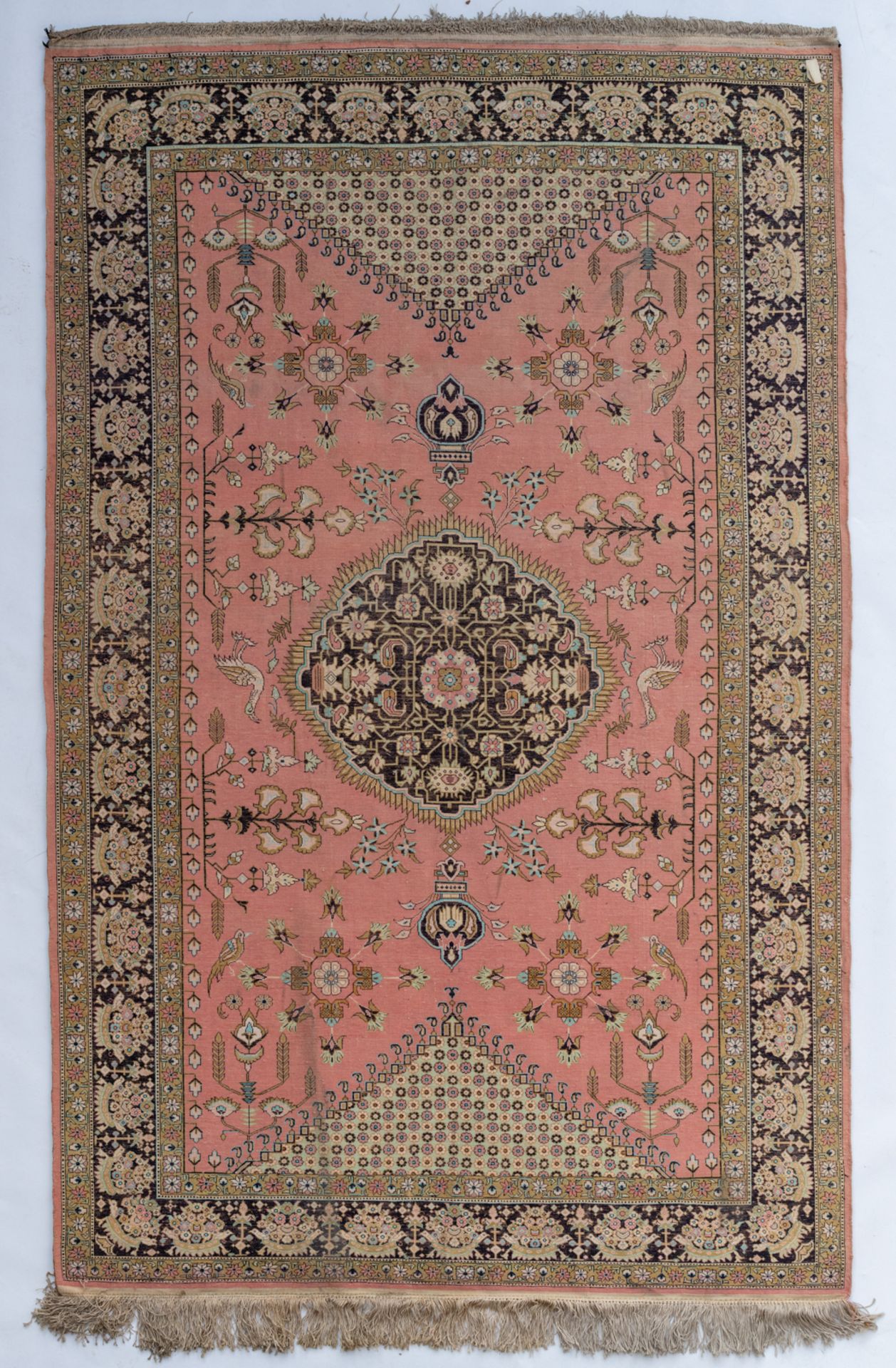 An Oriental silk and woollen rug, decorated with birds and floral motifs, 219 x 140 cm - Bild 2 aus 3