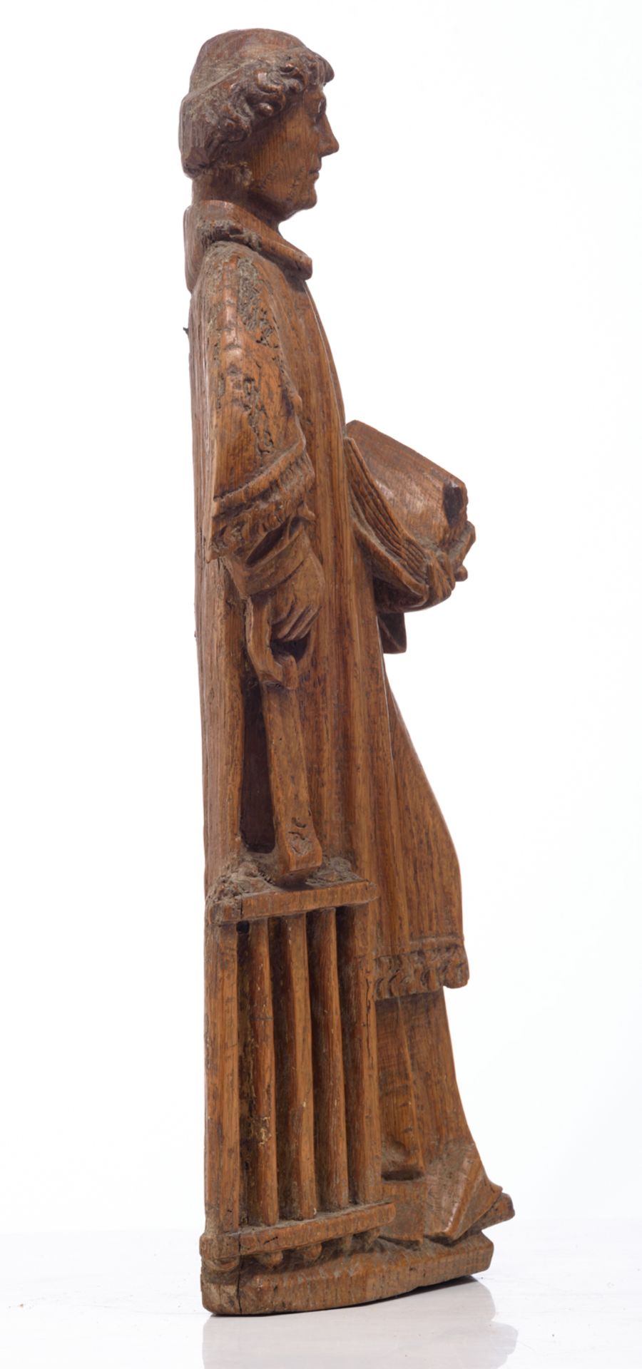 An oak sculpture of Saint Lawrence, 16thC, probably the Southern Netherlands, H 57 cm - Image 4 of 6