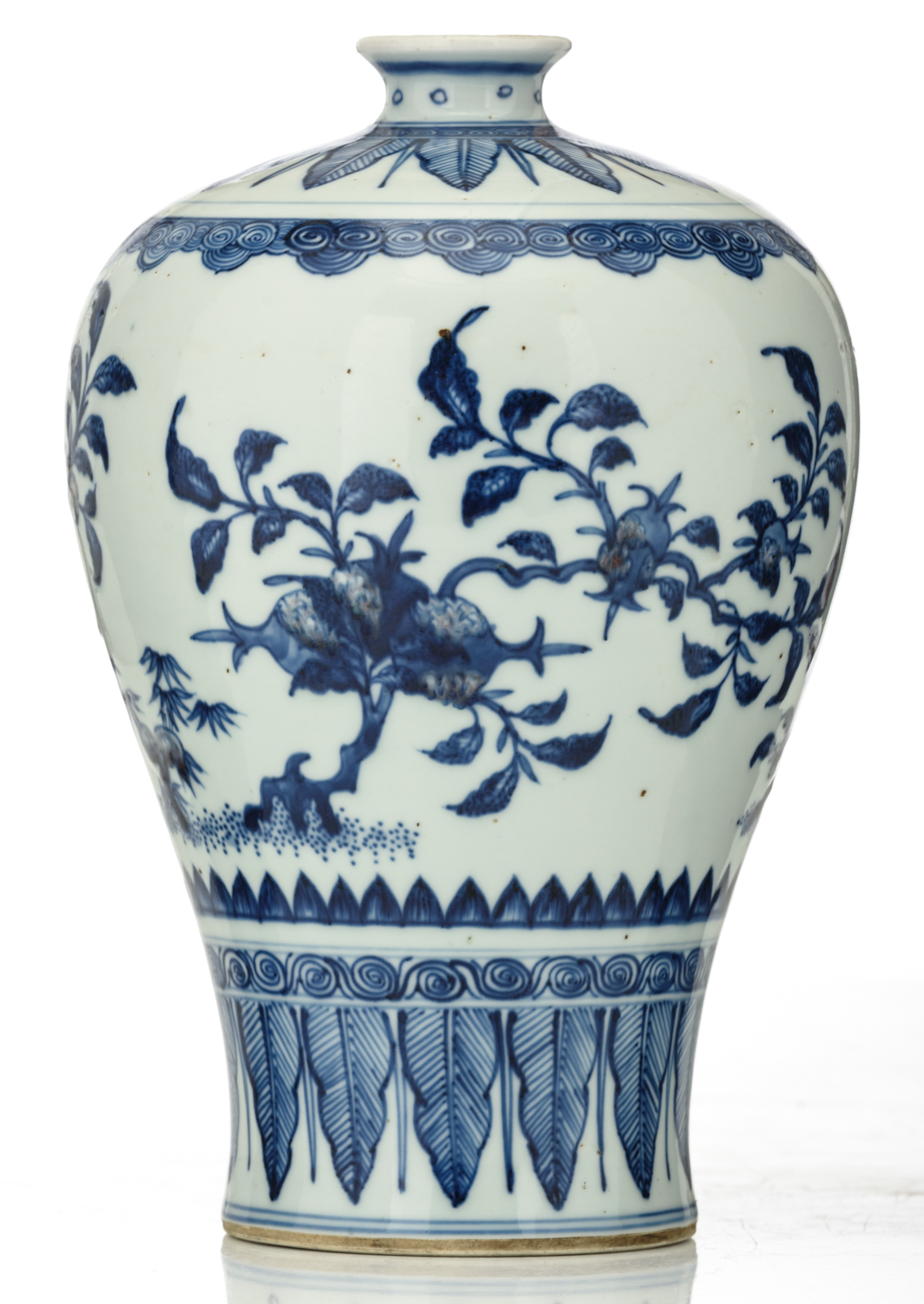 A Chinese copper-red and cobalt blue underglaze Meiping vase, decorated with peaches, Buddha's hands - Image 3 of 6