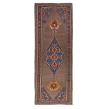 A large Oriental Kilim rug, Senneh, Iran, ca 1930, 487 x 172 cm