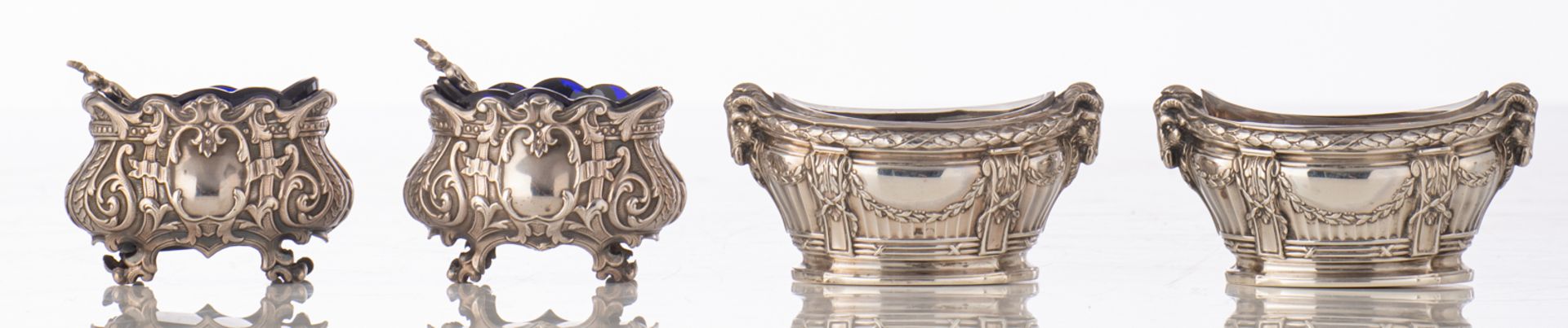A French silver Rococo Revival sugar pot, a ditto caster and two sifting laddles with monogrammed iv - Bild 6 aus 36