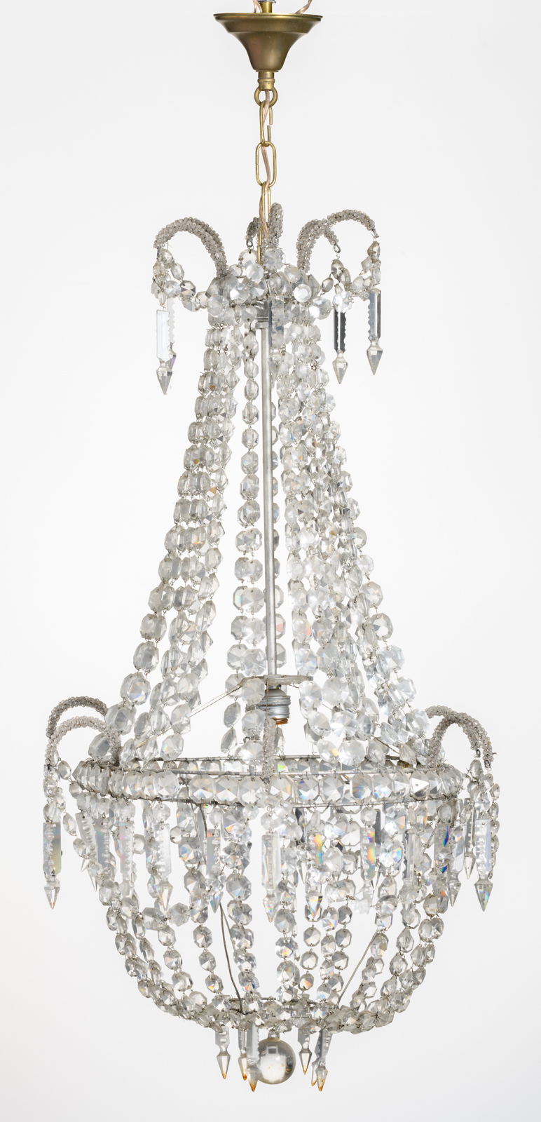 A crystal chandelier of the 'sac à perles' type, H 110 cm - Image 2 of 2