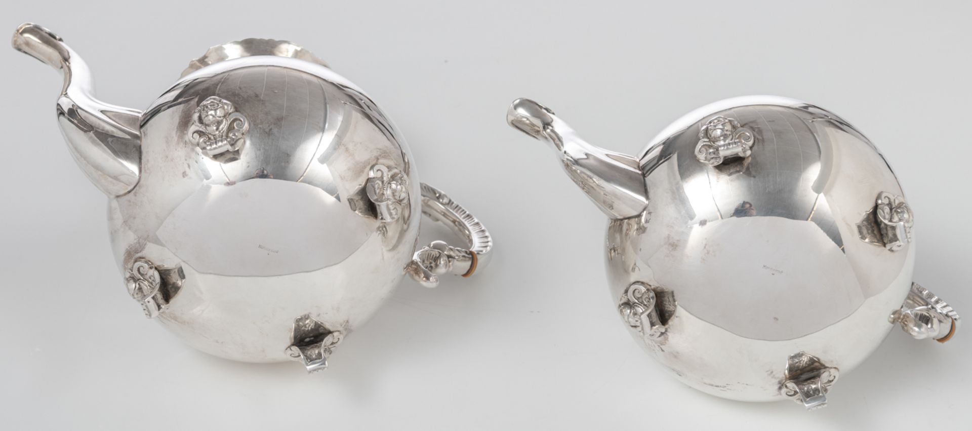 A silver plated five-piece coffee and tea set, decorated with flower-shaped knobs', probably German, - Bild 23 aus 27