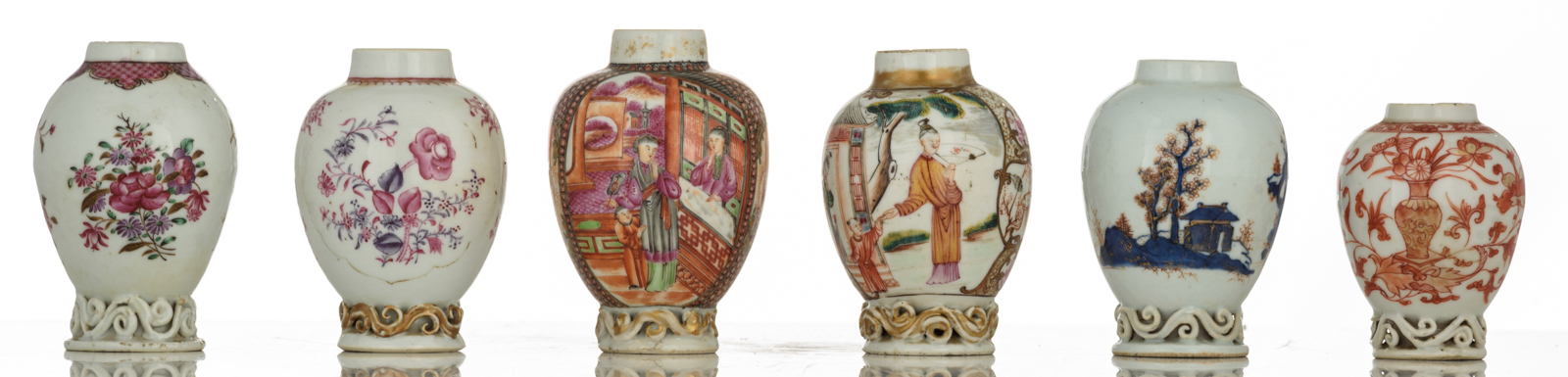 Six Chinese polychrome, iron red and famille rose tea caddies, decorated with flowers, figures and l - Image 2 of 7