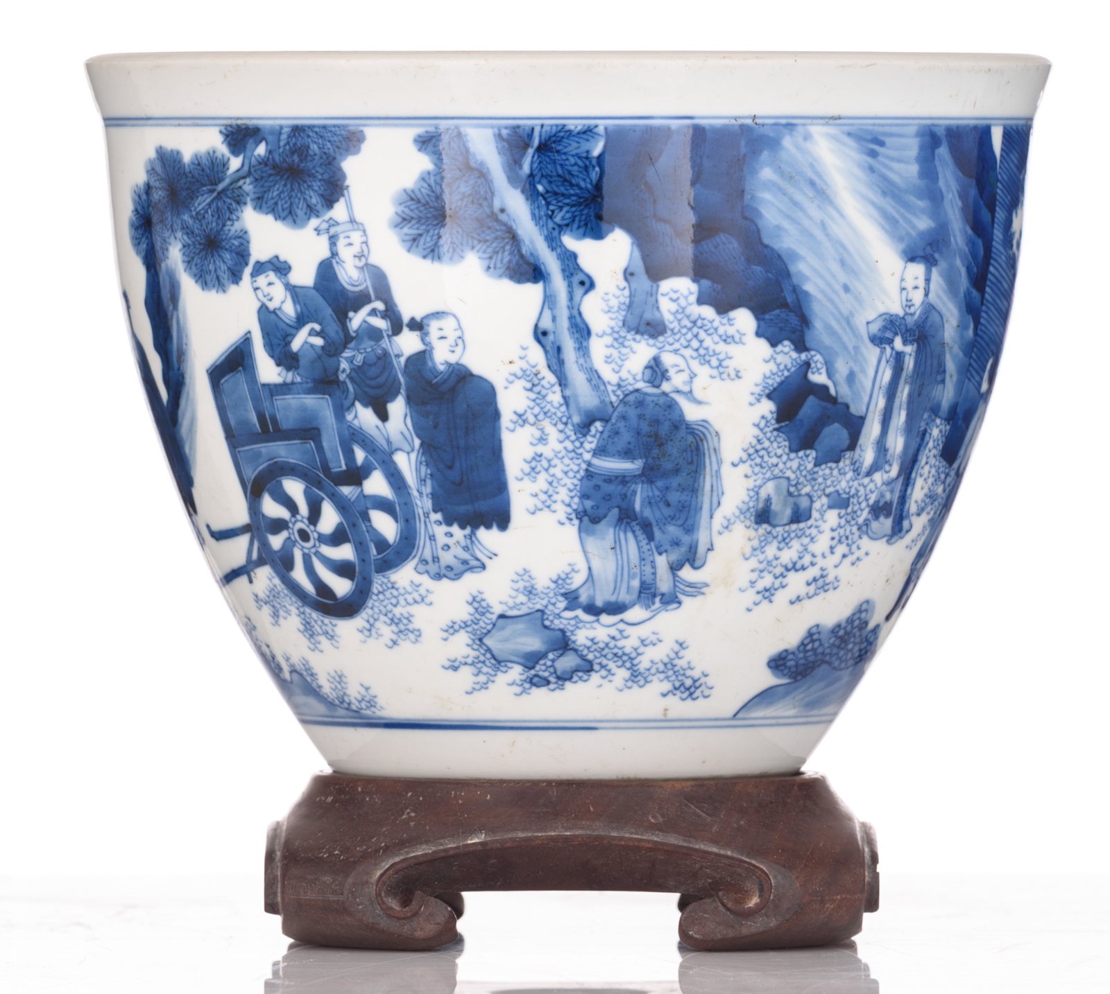 A Chinese transitional type blue and white jardiniere, decorated with figures, on a matching hardwoo - Image 2 of 9