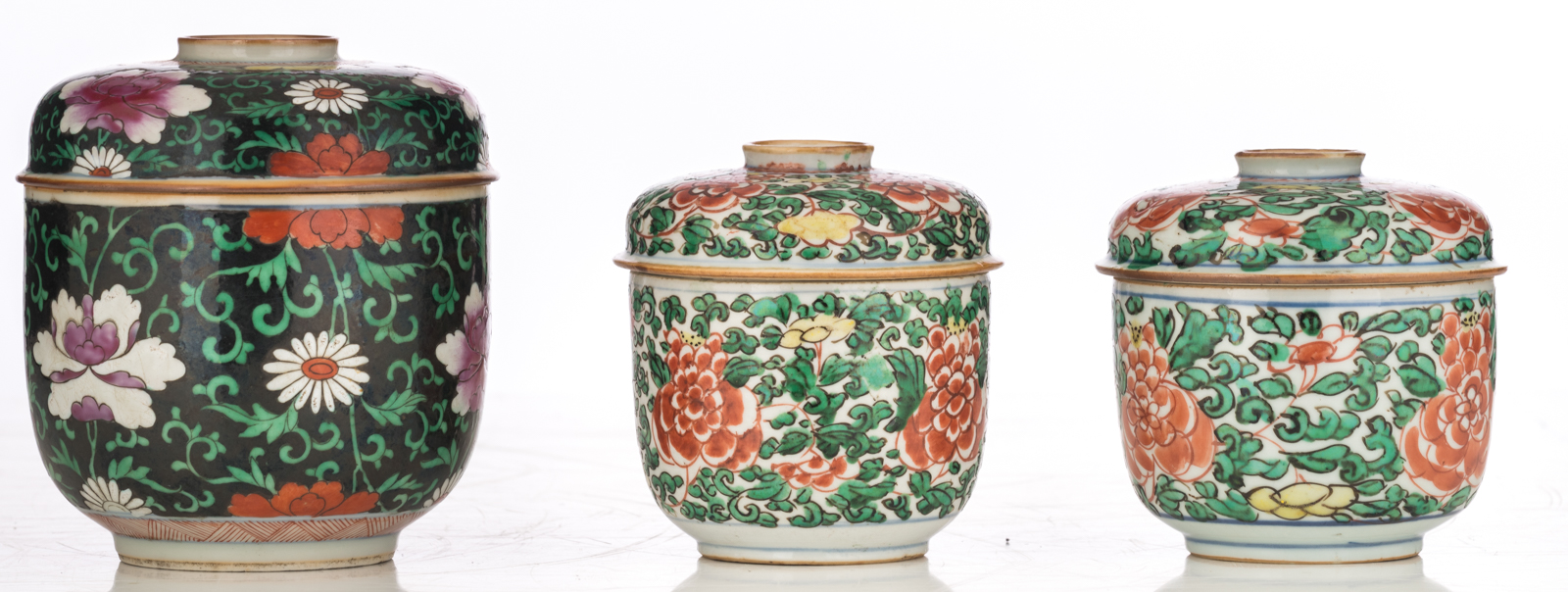 Five Chinese polychrome dishes; added three ditto pots and covers, 18th/19thC, H 10 - 13 - ø 21,5 - - Image 3 of 12