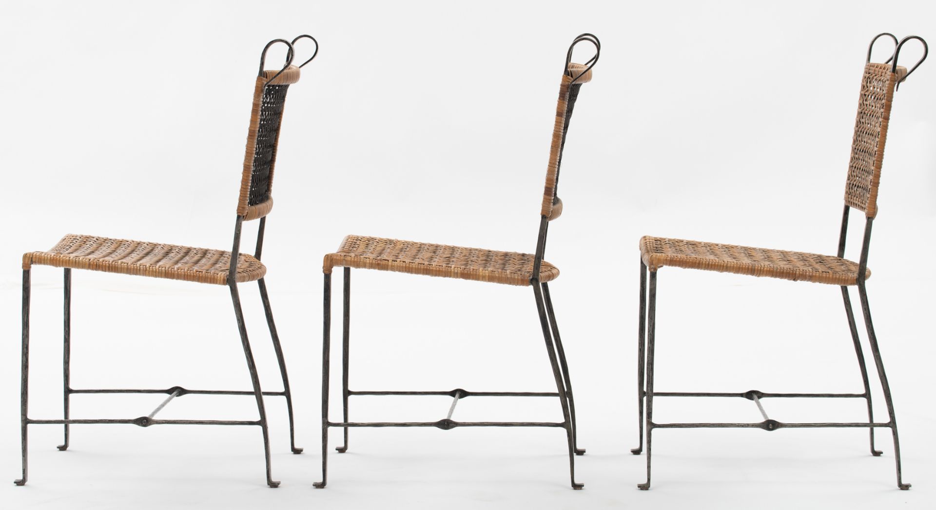 A set of six chairs by Ched Berenguer-Topacio, cast iron and rattan, H 91 - W 46 - D 55 cm - Bild 6 aus 22