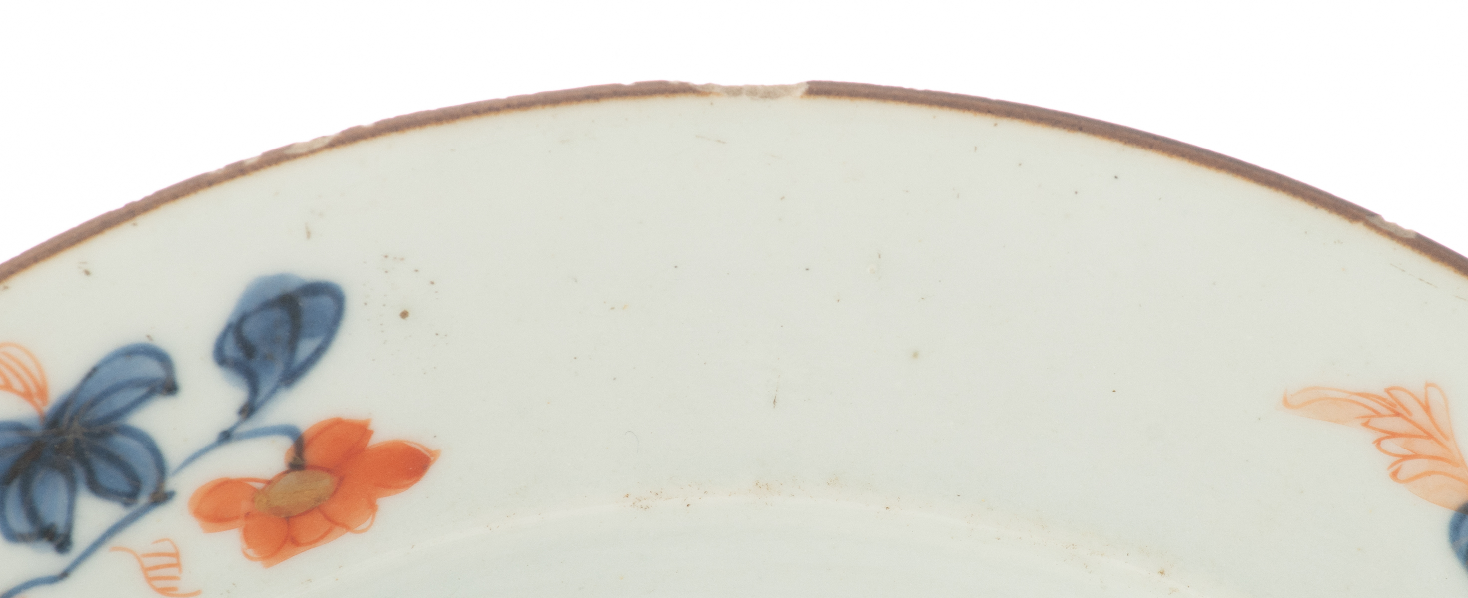 Eleven Chinese export porcelain dishes, floral decorated in Imari, famille rose, and underglaze blue - Image 8 of 11