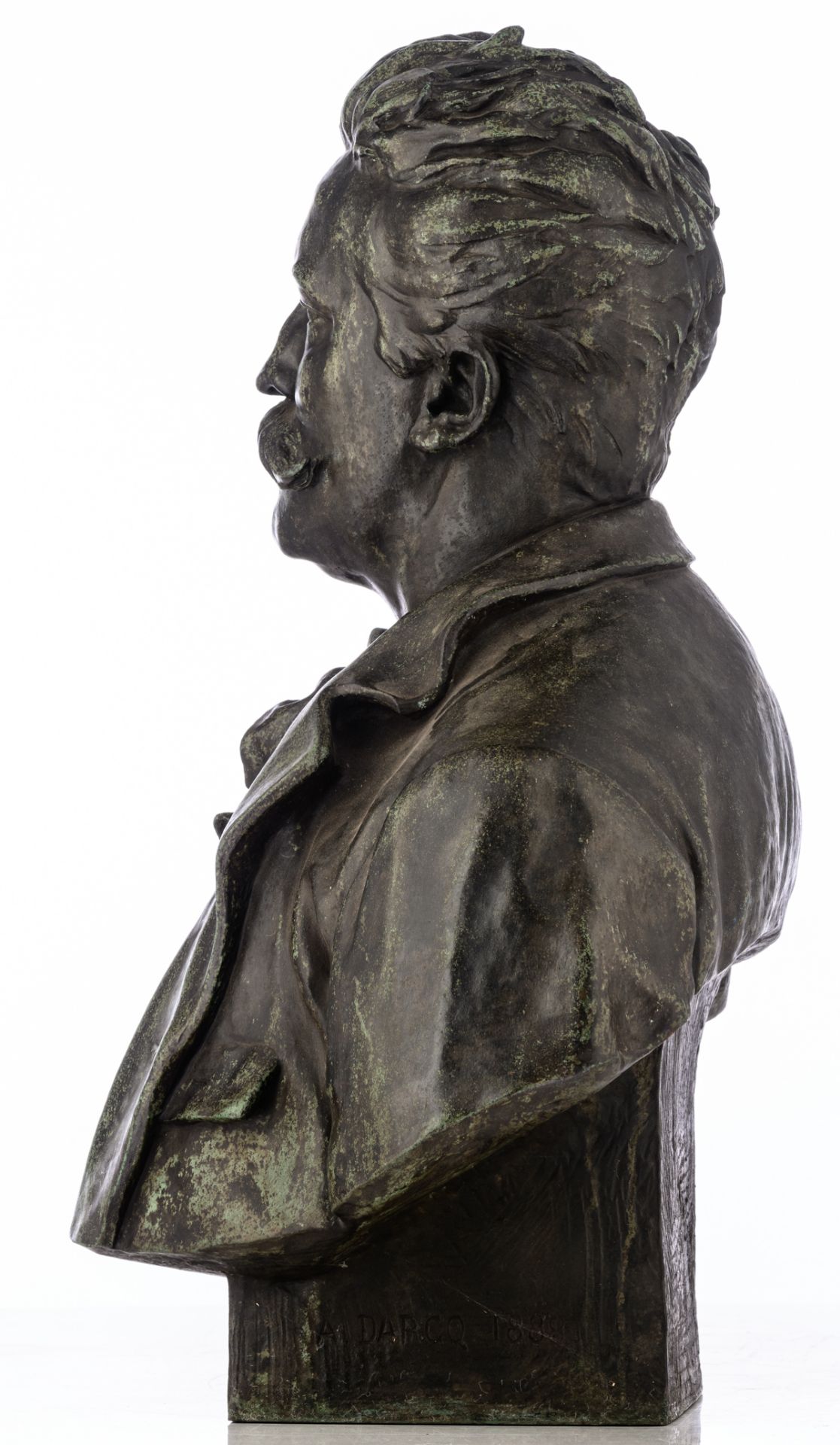 Darcq A., the bust of a nobleman, dated 1888, green patinated bronze, H 69 cm - Bild 2 aus 8