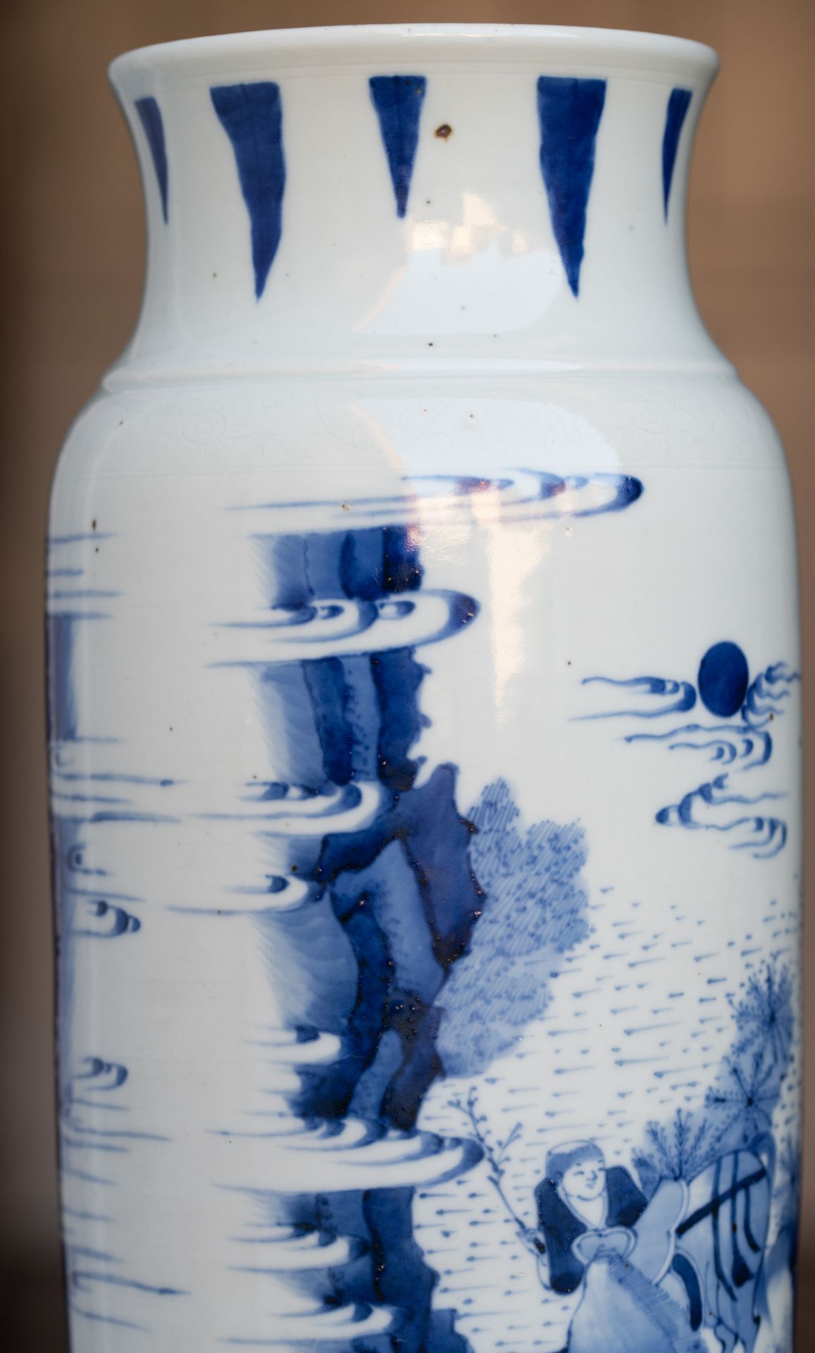 A Chinese Transitional period blue and white cylindrical vase with incised details, decorated with a - Image 20 of 22