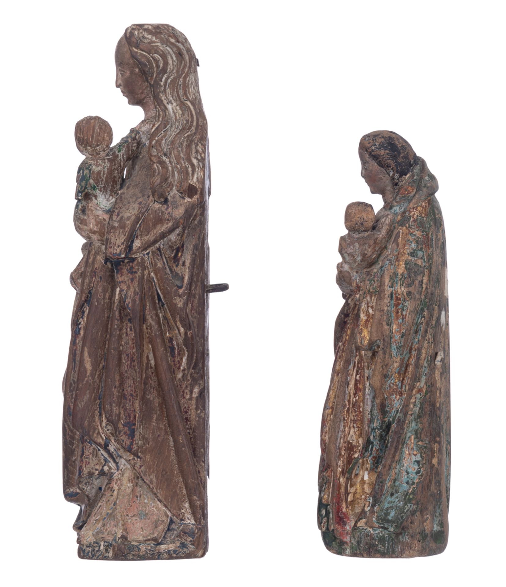 A 16th/17thC oak sculpture with traces of polychrome paint representing the Nursing Madonna, Souther - Bild 2 aus 7