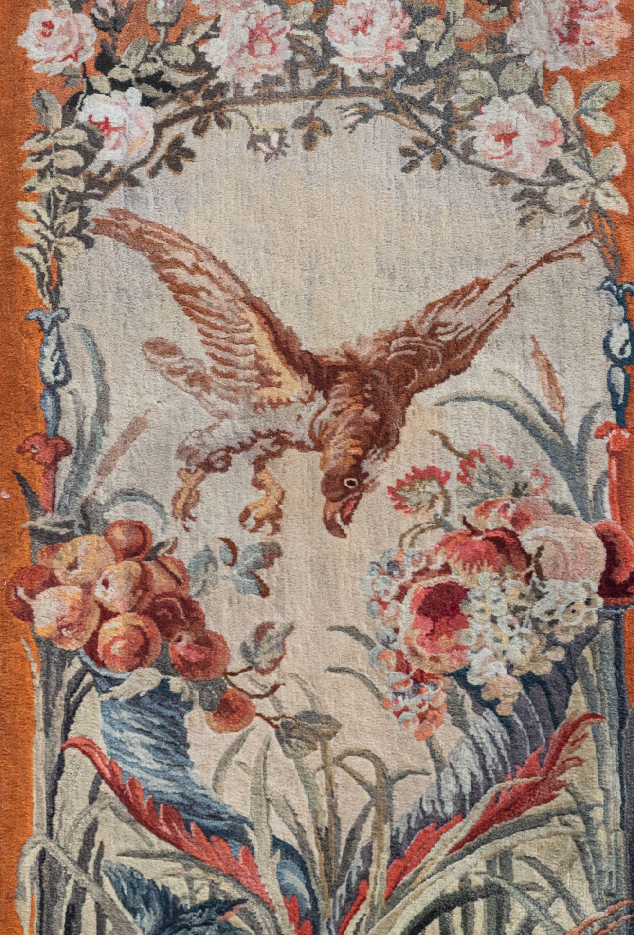 A set of three Savonnerie screen panels, each panel depicting birds-of-prey within flowery bushes, e - Bild 4 aus 9