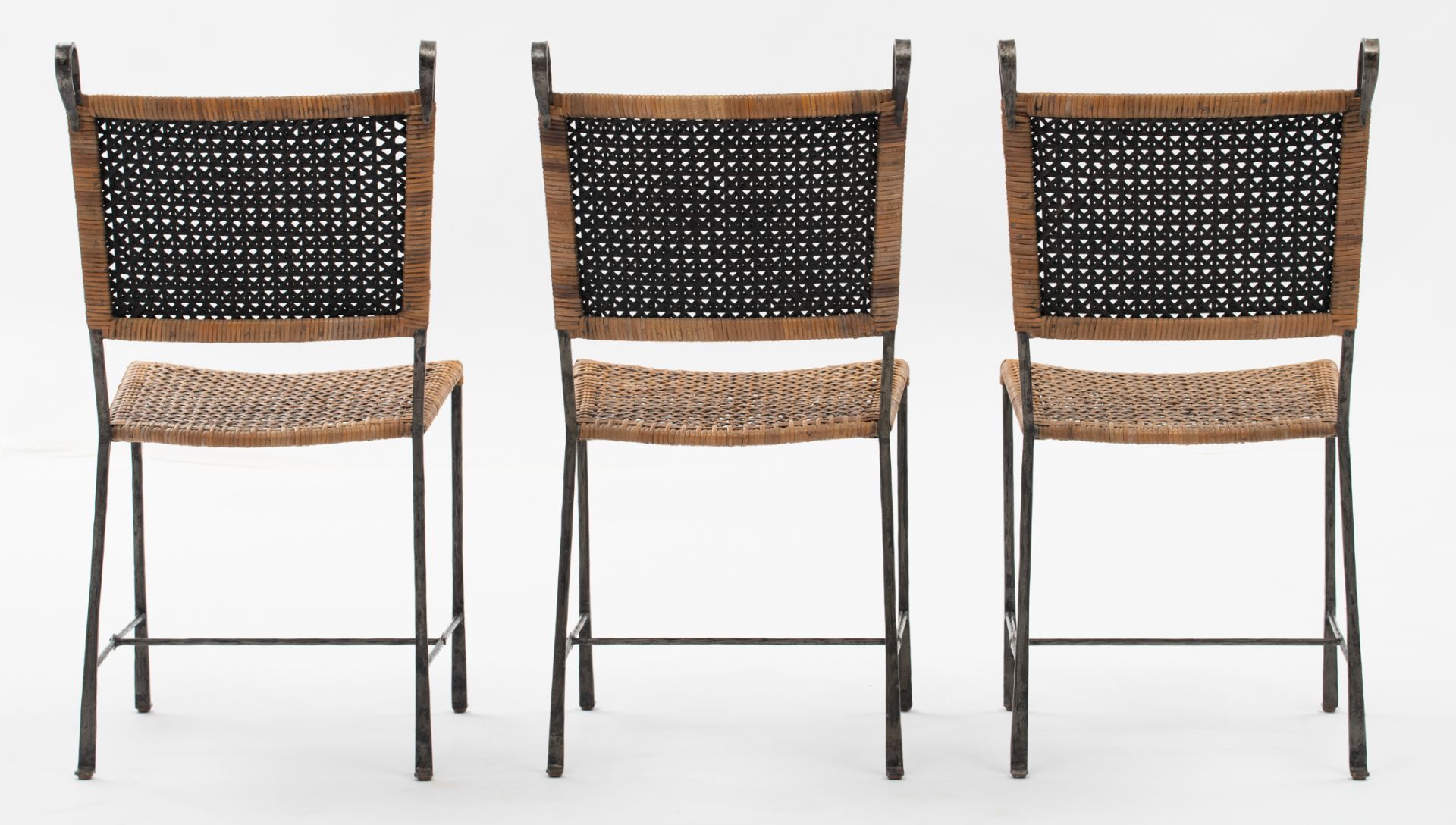 A set of six chairs by Ched Berenguer-Topacio, cast iron and rattan, H 91 - W 46 - D 55 cm - Bild 8 aus 22