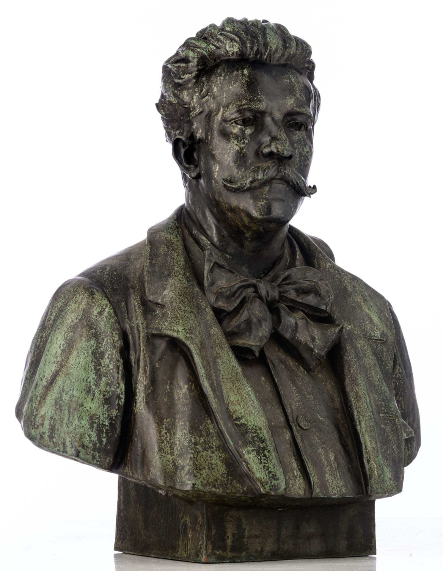 Darcq A., the bust of a nobleman, dated 1888, green patinated bronze, H 69 cm - Bild 6 aus 8