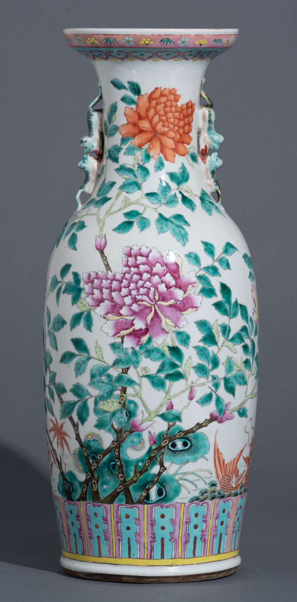 A Chinese famille rose vase, overall decorated with flowers, butterflies and carps, 19thC, H 61 cm - Bild 2 aus 7