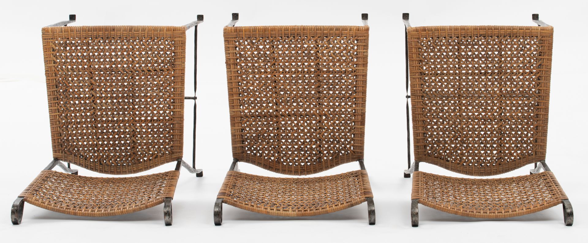 A set of six chairs by Ched Berenguer-Topacio, cast iron and rattan, H 91 - W 46 - D 55 cm - Bild 12 aus 22