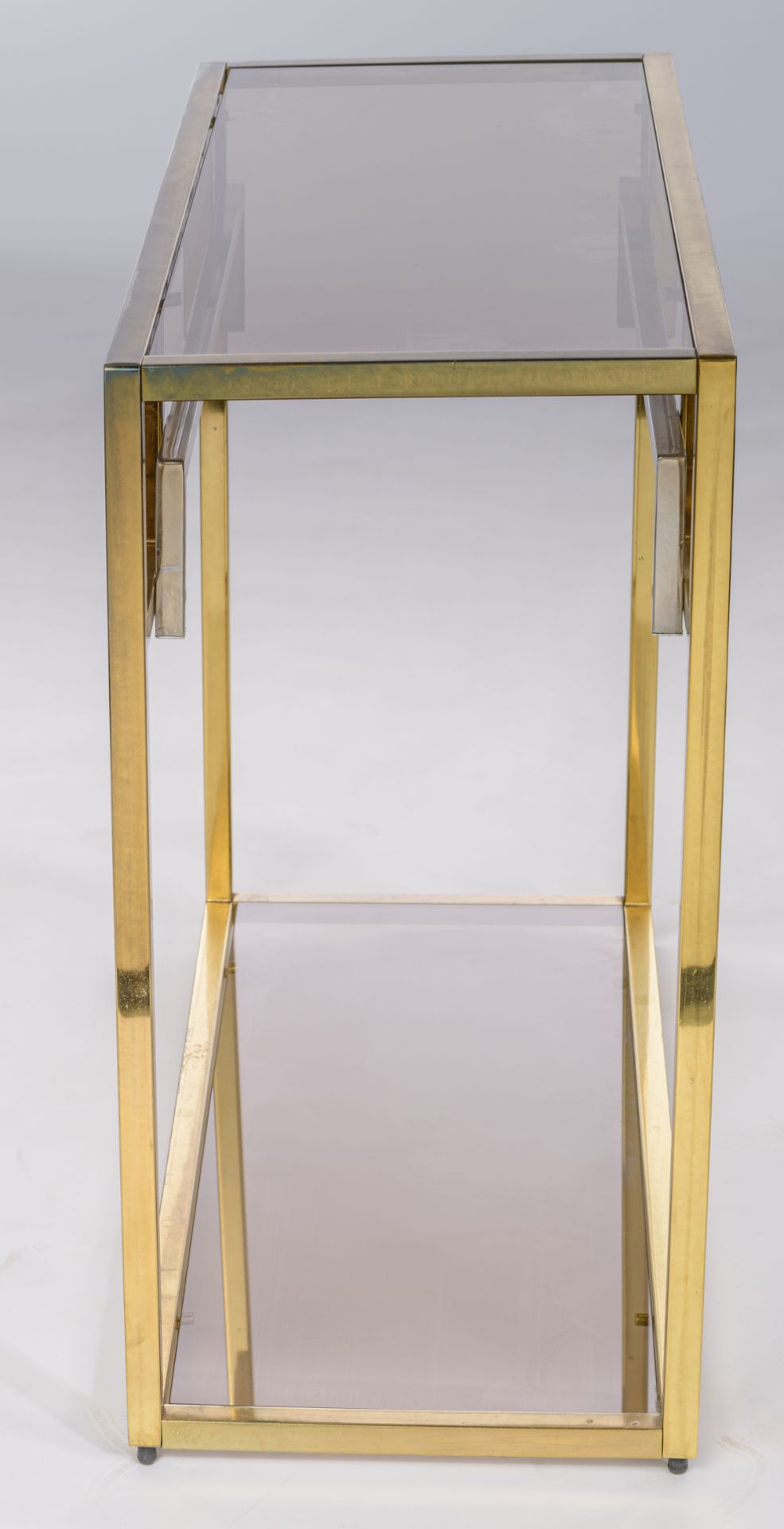 A vintage polished brass and glass console table, in the manner of Belgo Chrom, H 82 - W 96 - D 40 c - Bild 7 aus 14