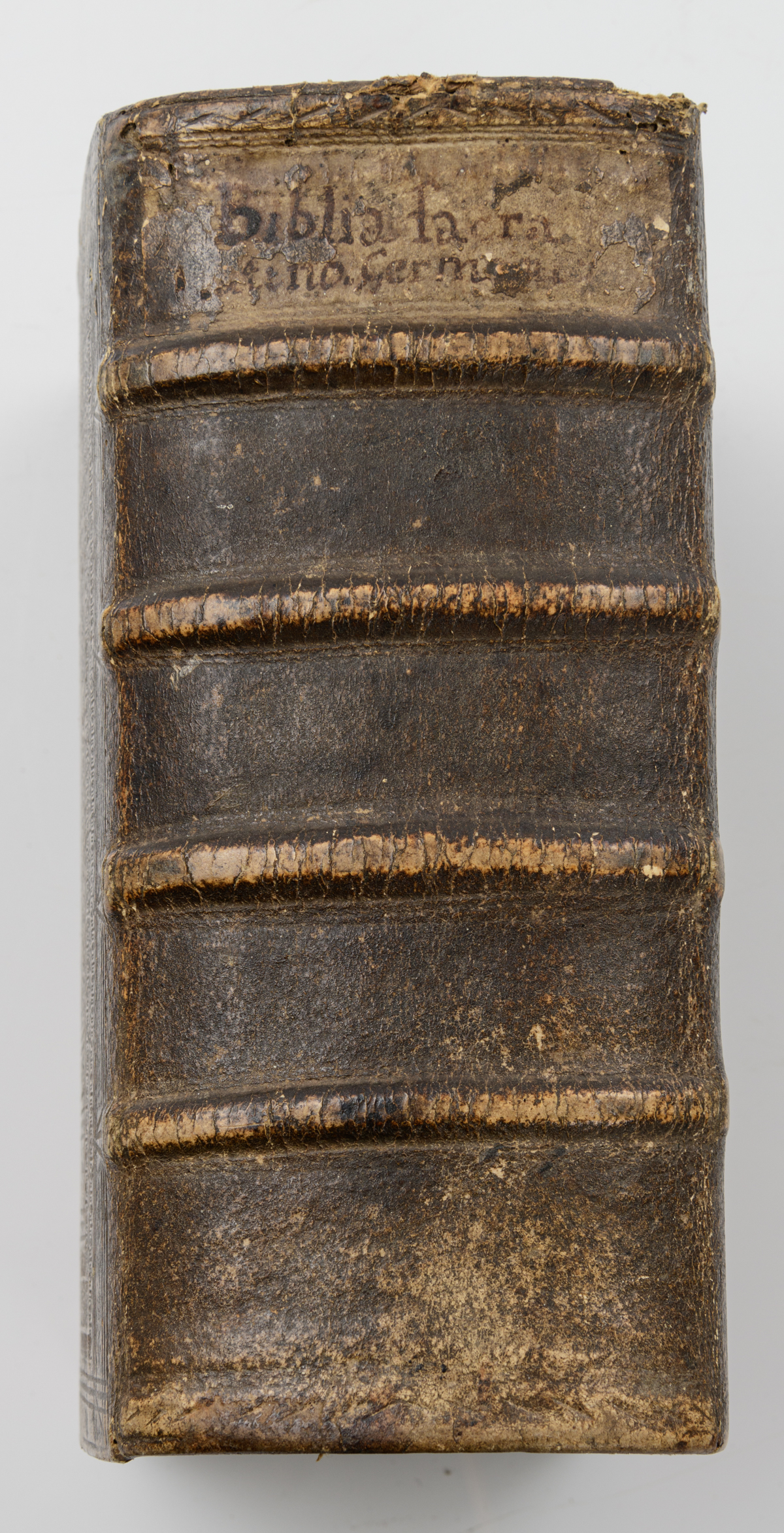 A rare bilingual Latin-German Catholic bible, based on the Ulenberg bible and the Vulgate text, 'Bib - Image 14 of 17
