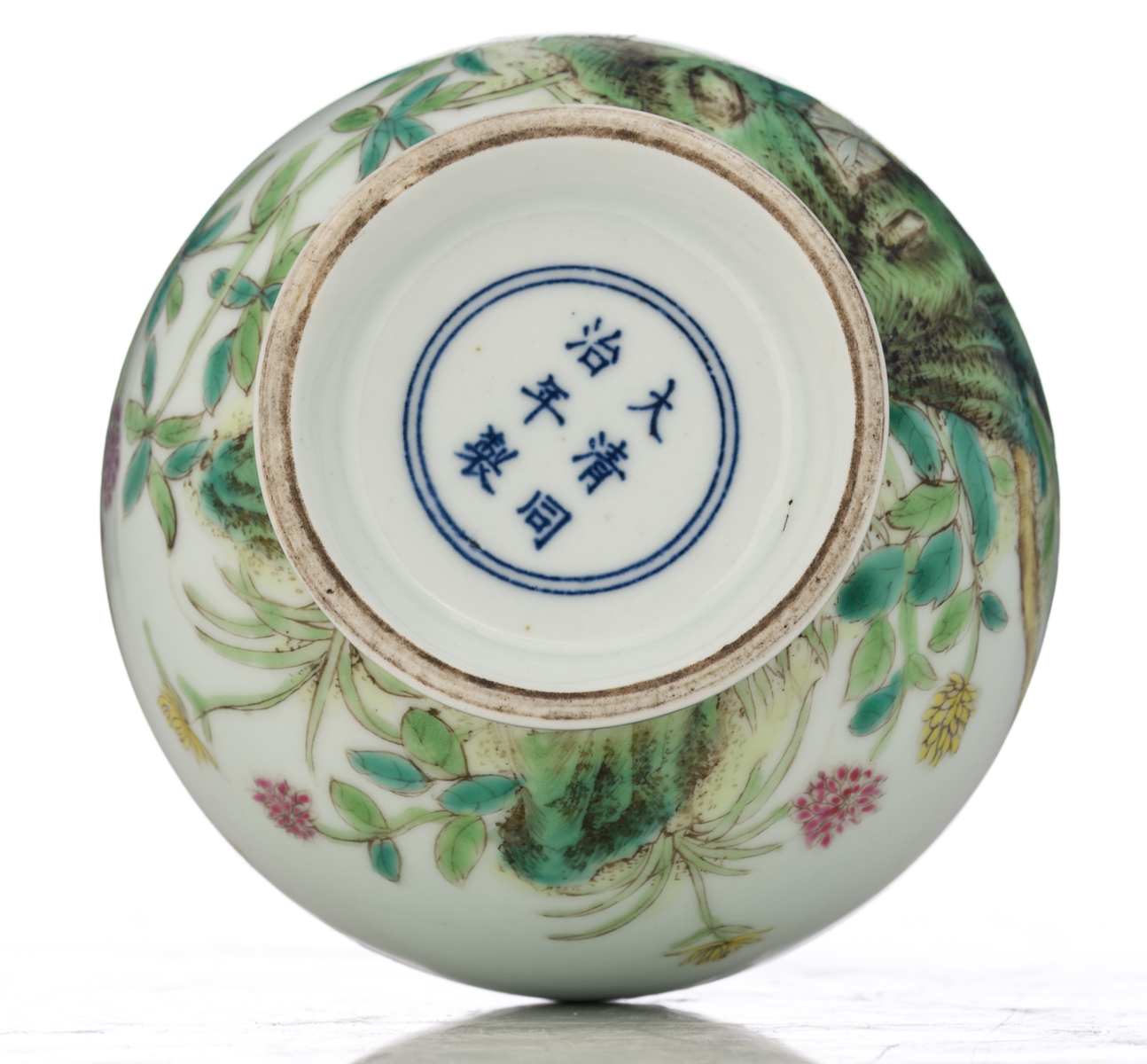 A Chinese famille rose hu vase, finely painted with birds on flower branches, with a Tongzhi mark, H - Image 6 of 7