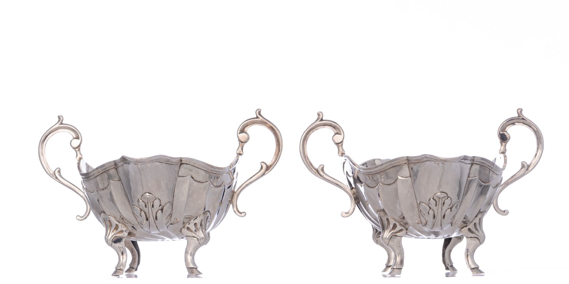 A pair of late Rococo silver sauceboats, Ath (17)91 hallmarked, makers' mark Jean-Louis Philippron ( - Bild 3 aus 15