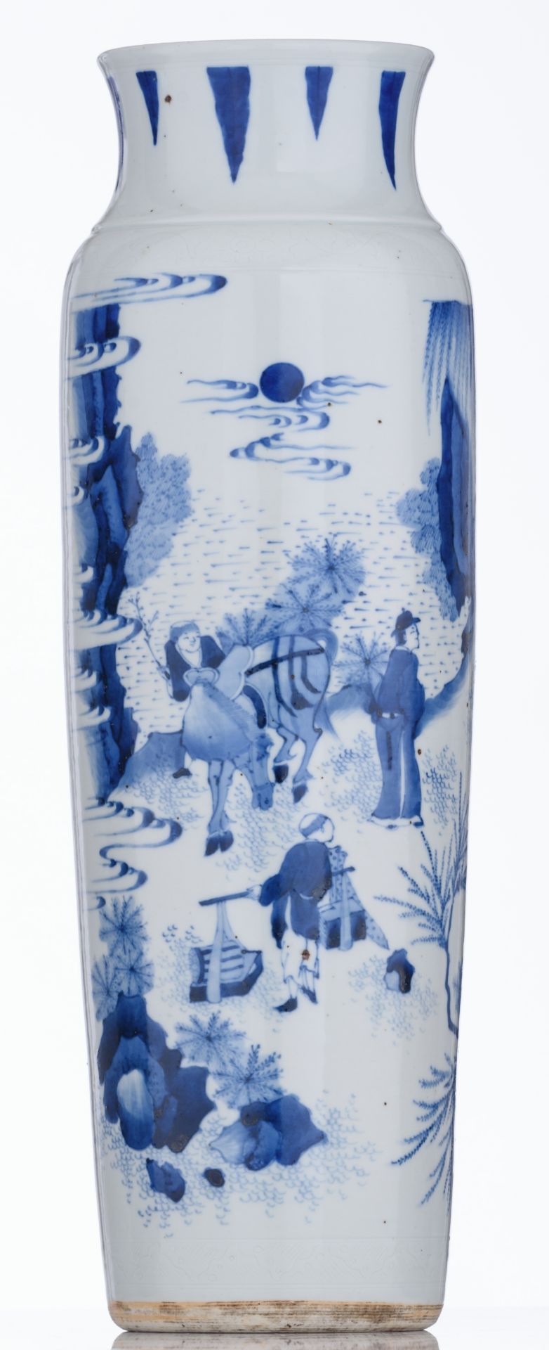 A Chinese Transitional period blue and white cylindrical vase with incised details, decorated with a - Image 10 of 22