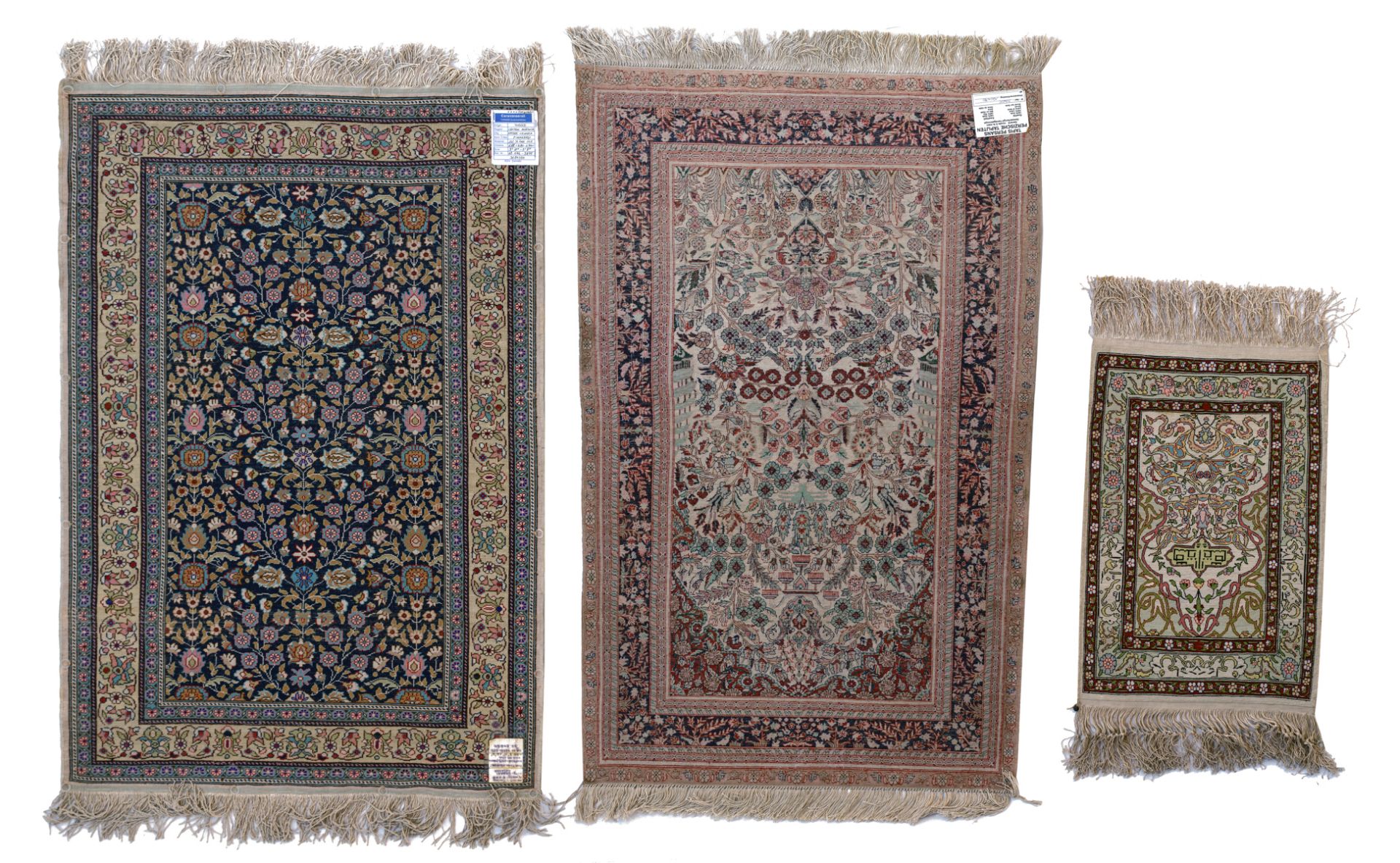 An Oriental silk carpet, floral decorated, 120 x 79 cm; added: an Oriental silk and wool carpet, dec - Bild 2 aus 6