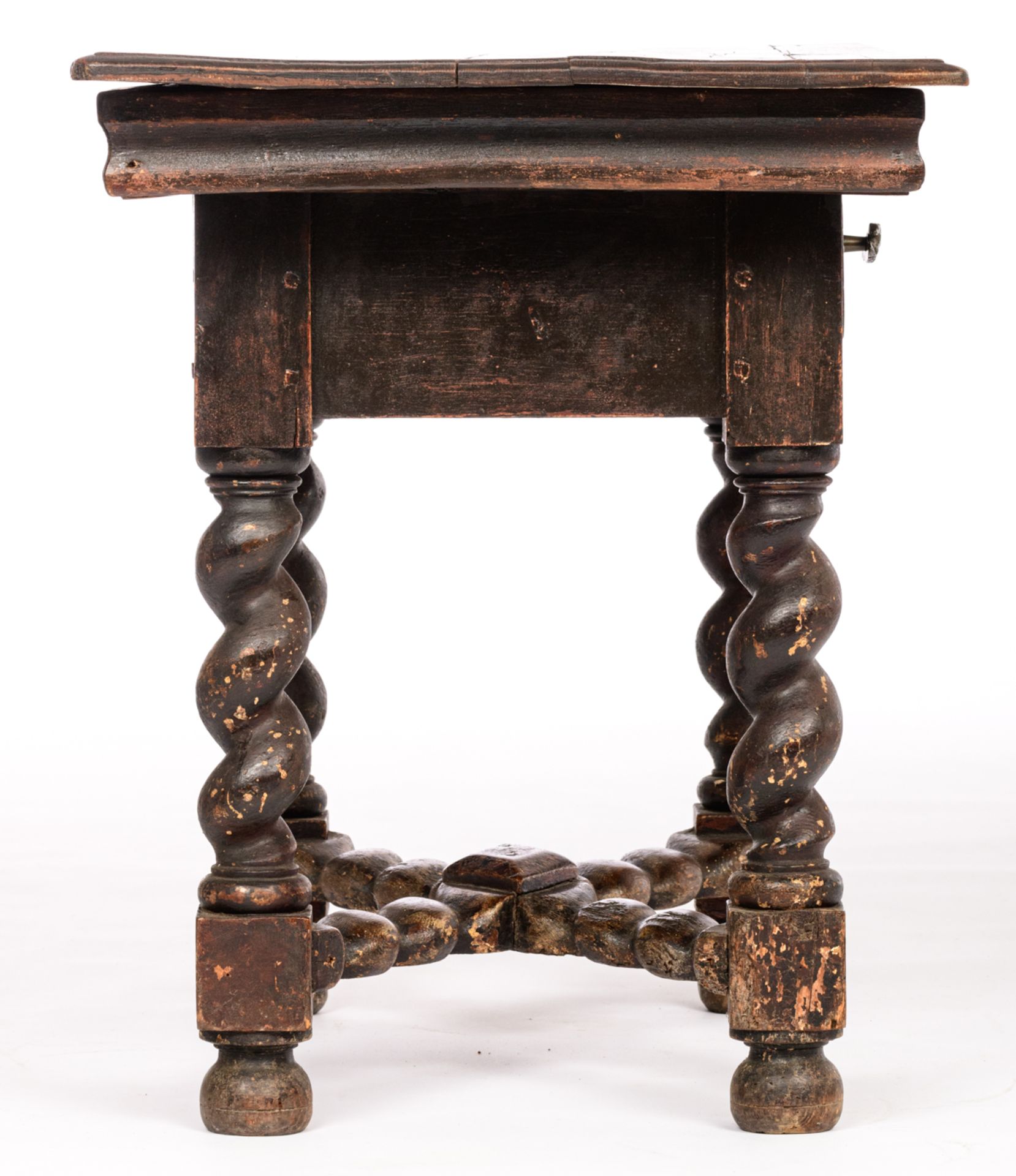 A Southern Europe Baroque style polychrome decorated pine table, with spiral, turned legs, the reser - Bild 5 aus 10