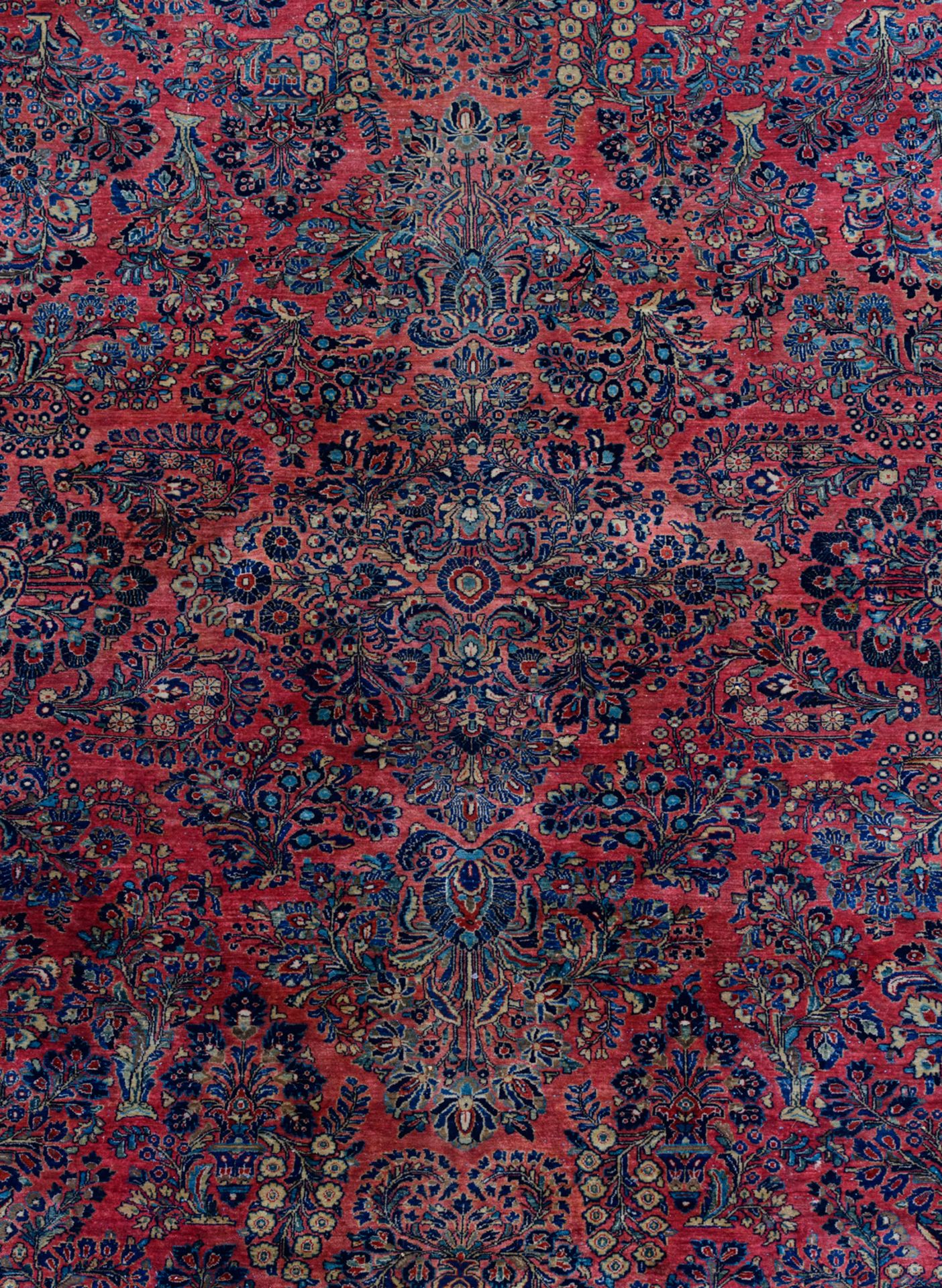 A large Oriental woollen rug, floral decorated, 306 x 511 cm - Image 4 of 5