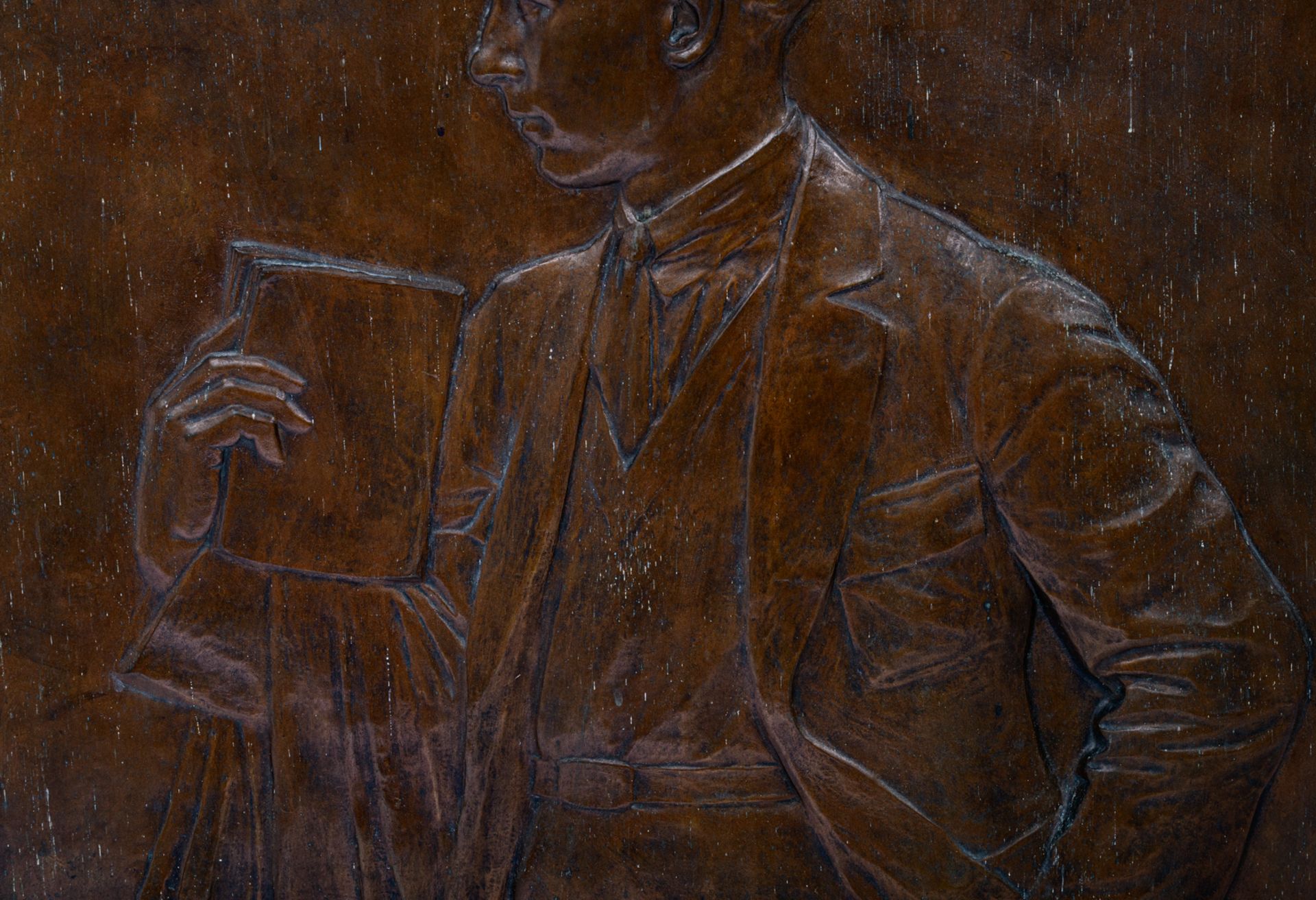 Verbanck G., a bas-relief plaquette featuring a man's profile portrait, patinated bronze, 86,5 x 105 - Bild 5 aus 6