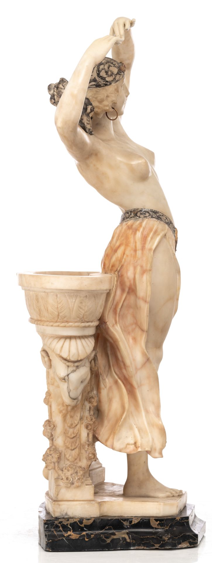 No visible signature, an Oriental harem dancer, a Carrara marble sculpture with gilt bronze mounts a - Bild 5 aus 5