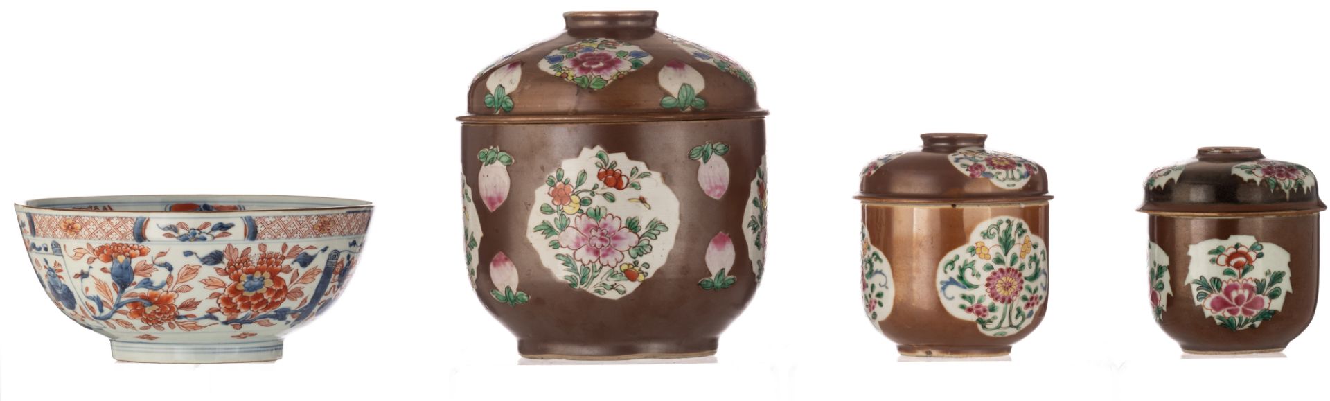 Three Chinese café au lait and famille rose ginger jars and covers, decorated with fruits and flower - Image 2 of 6