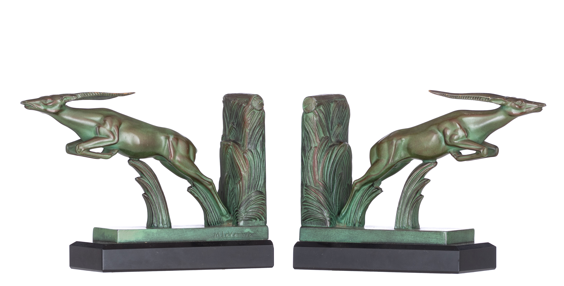 Le Verrier M., a fine pair of Art Déco bookends, shaped as jumping antilopes, patinated bronze on a