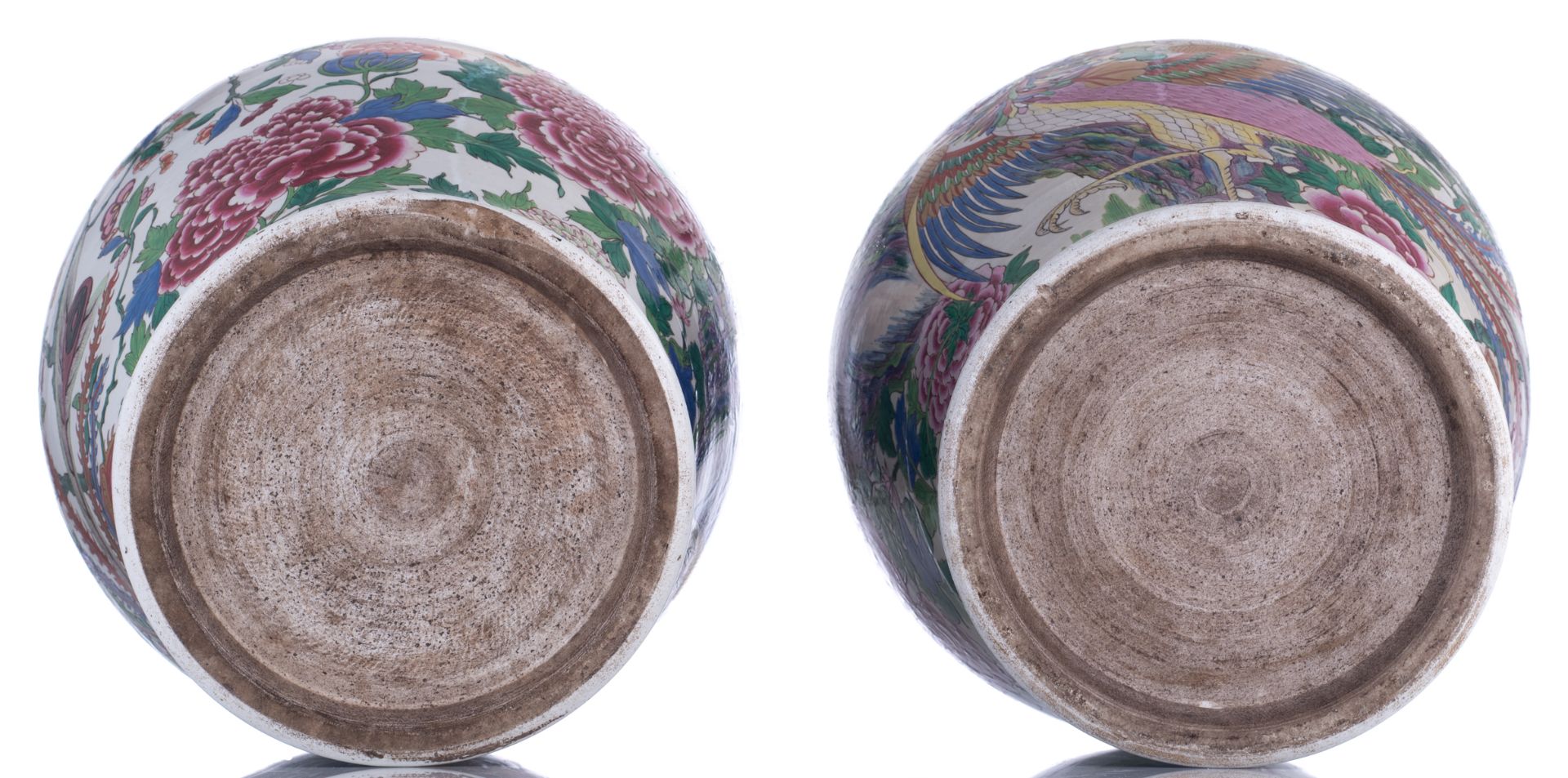 A large pair of covered famille rose Samson vases, decorated with birds and griffons in a floral set - Image 6 of 8