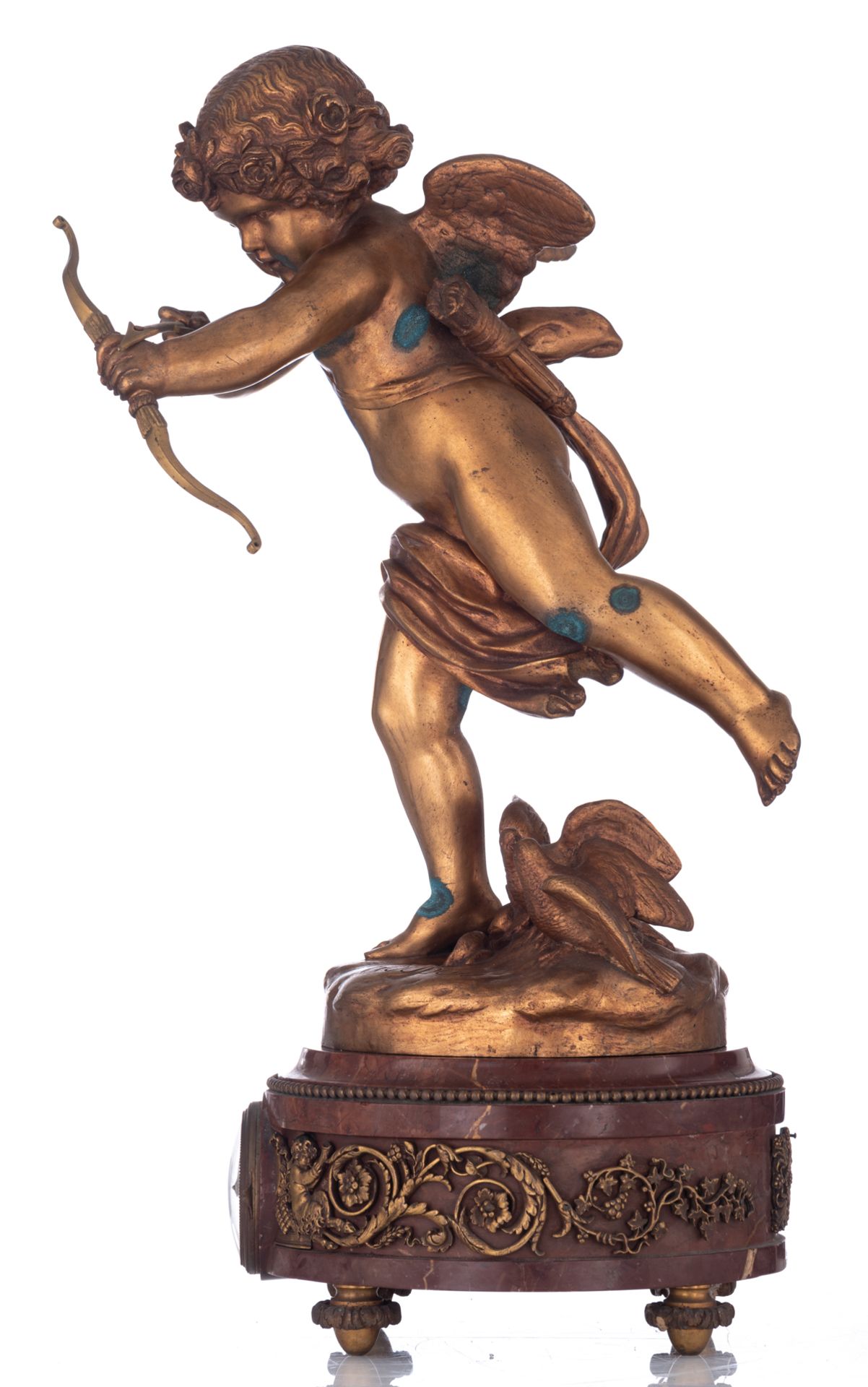 A rouge royal mantle clock, with on top a gilt bronze cupid firing an arrow, signed Houdon, the base - Bild 2 aus 13