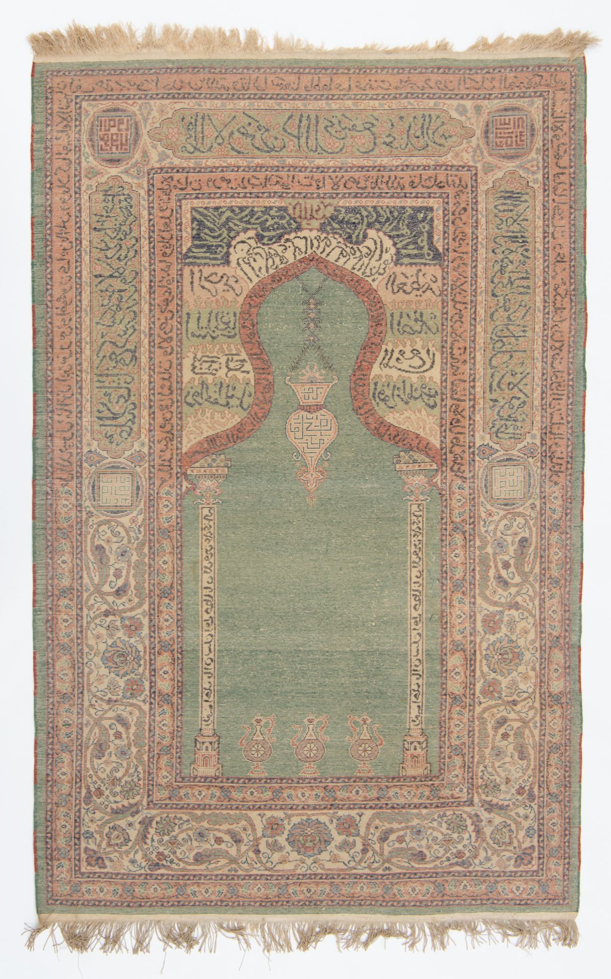 An Oriental Safavid niche rug, wool on wool, 185 x 117 cm - Bild 2 aus 4