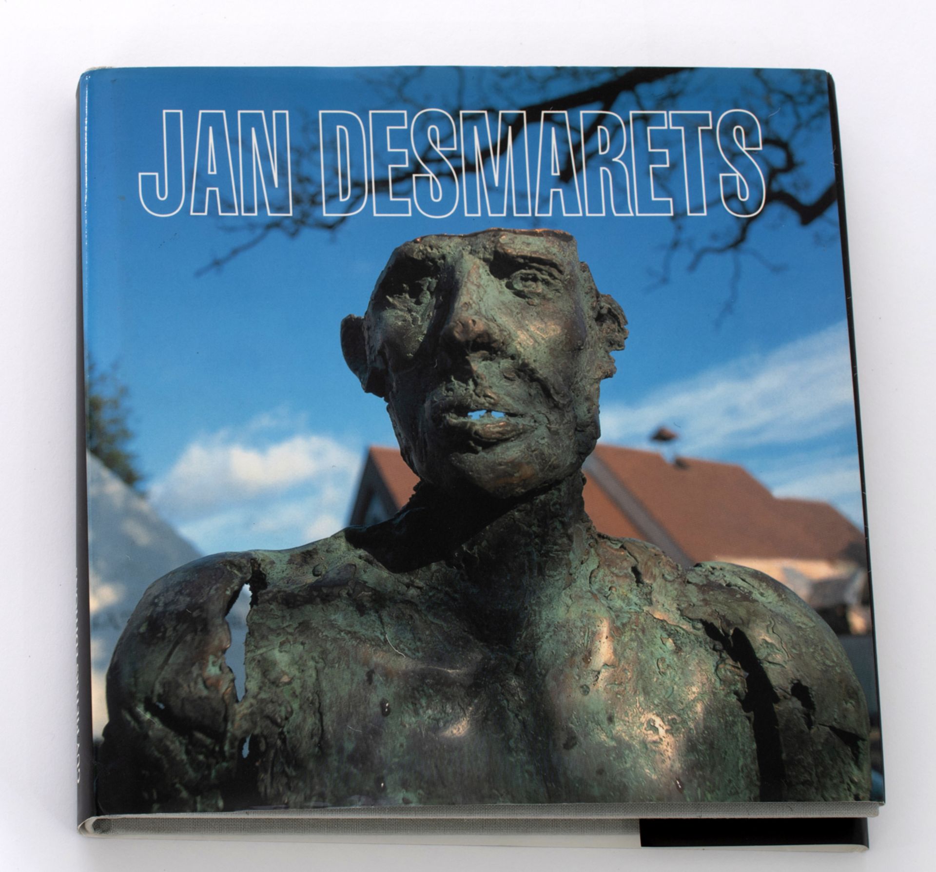 Desmarets J., 'Hurkende man', N° 1/1, patinated bronze on a concrete base, H 132 - 157 cm (without - - Bild 7 aus 9