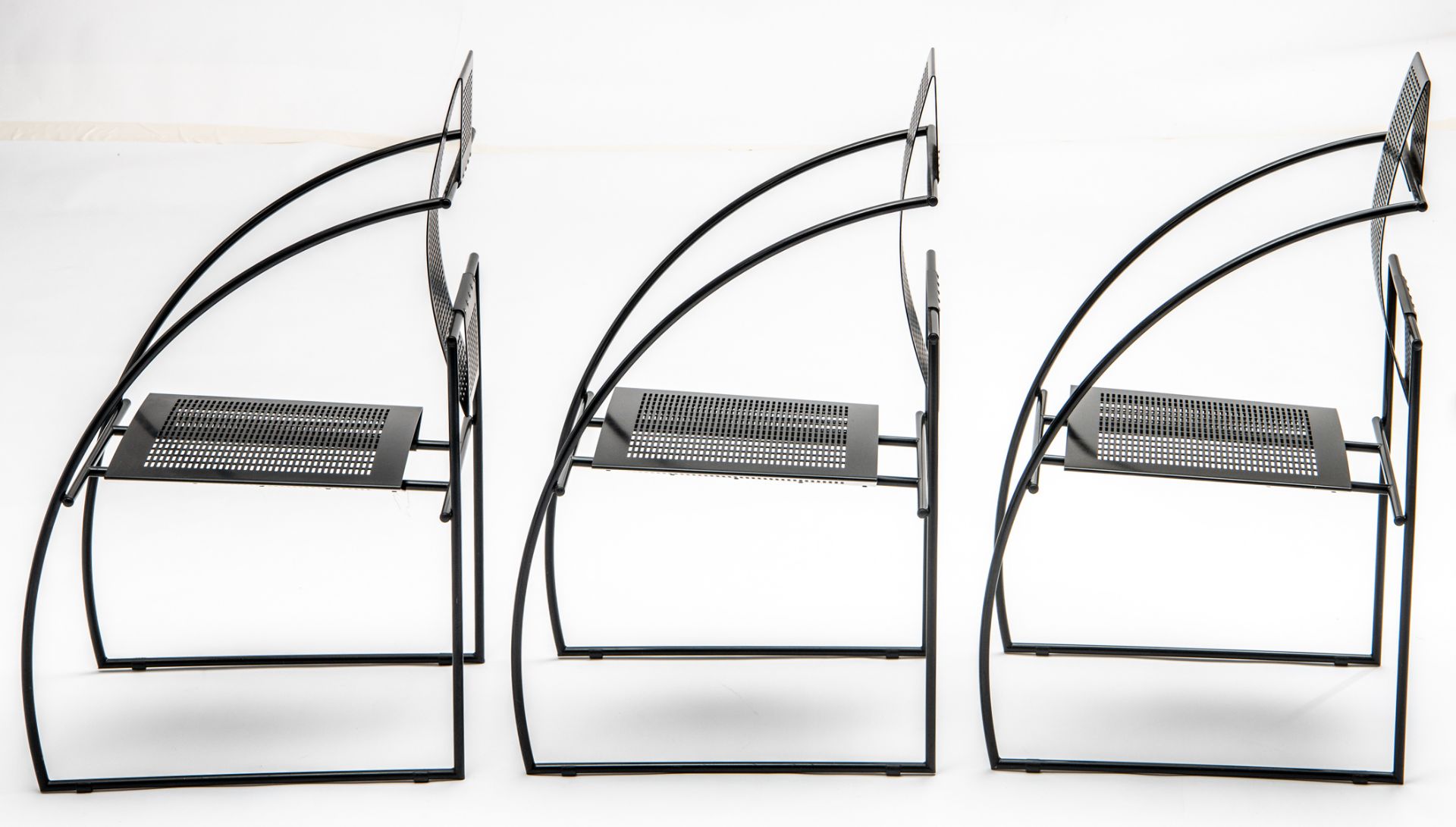 A set of six black lacquered Quinta chairs, design by Mario Botta for Alias, the 1980s, H 94 - W 45 - Bild 5 aus 22