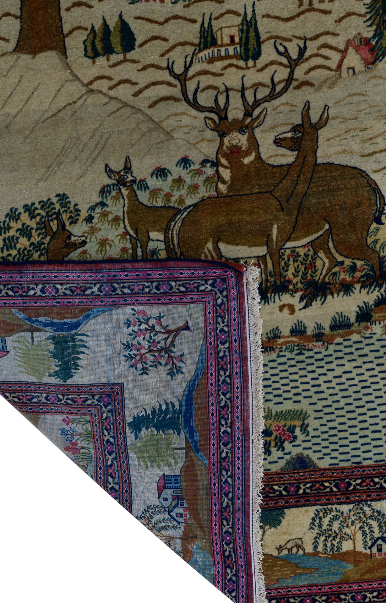 An Oriental Kashan rug, decorated with deer in a landscape, 138 x 210 cm - Bild 3 aus 5