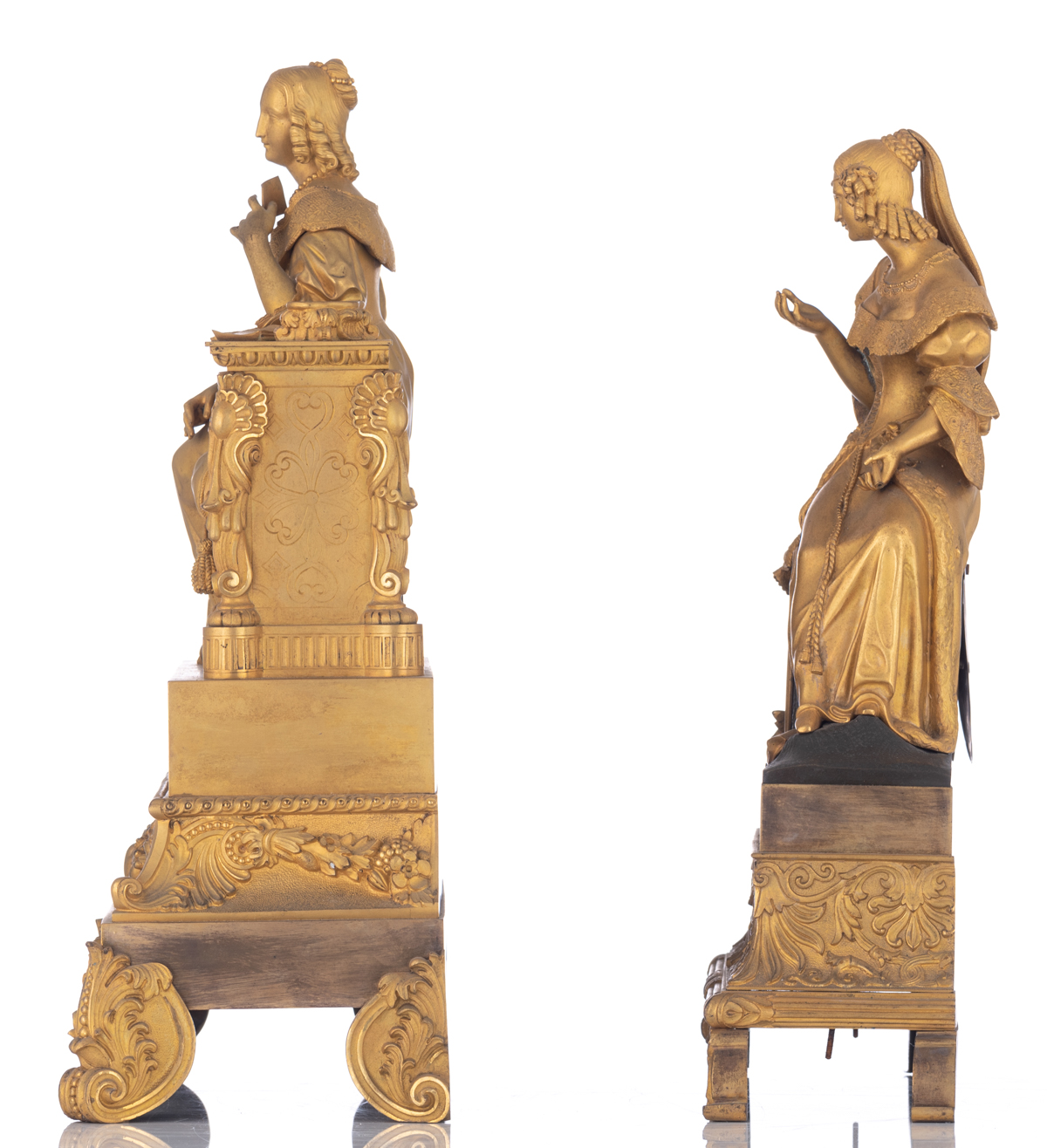 Two gilt bronze French Restauration period mantle clocks, with sitting beauties on top, both with mi - Image 2 of 5