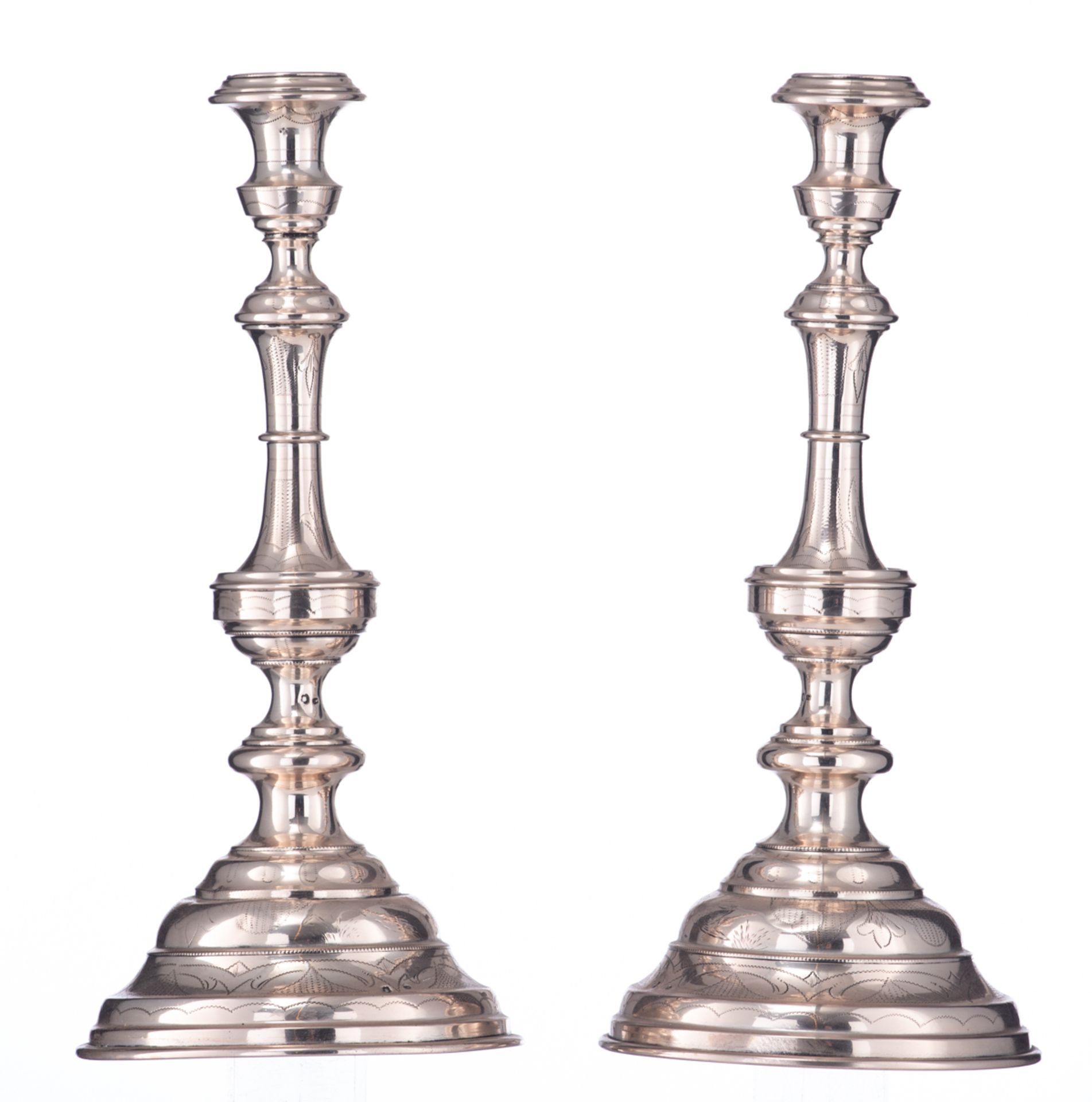 A pair of late 19th / early 20thC. Austro-Hungarian - Vienna 800/000 silver candlesticks, the body e - Image 3 of 9